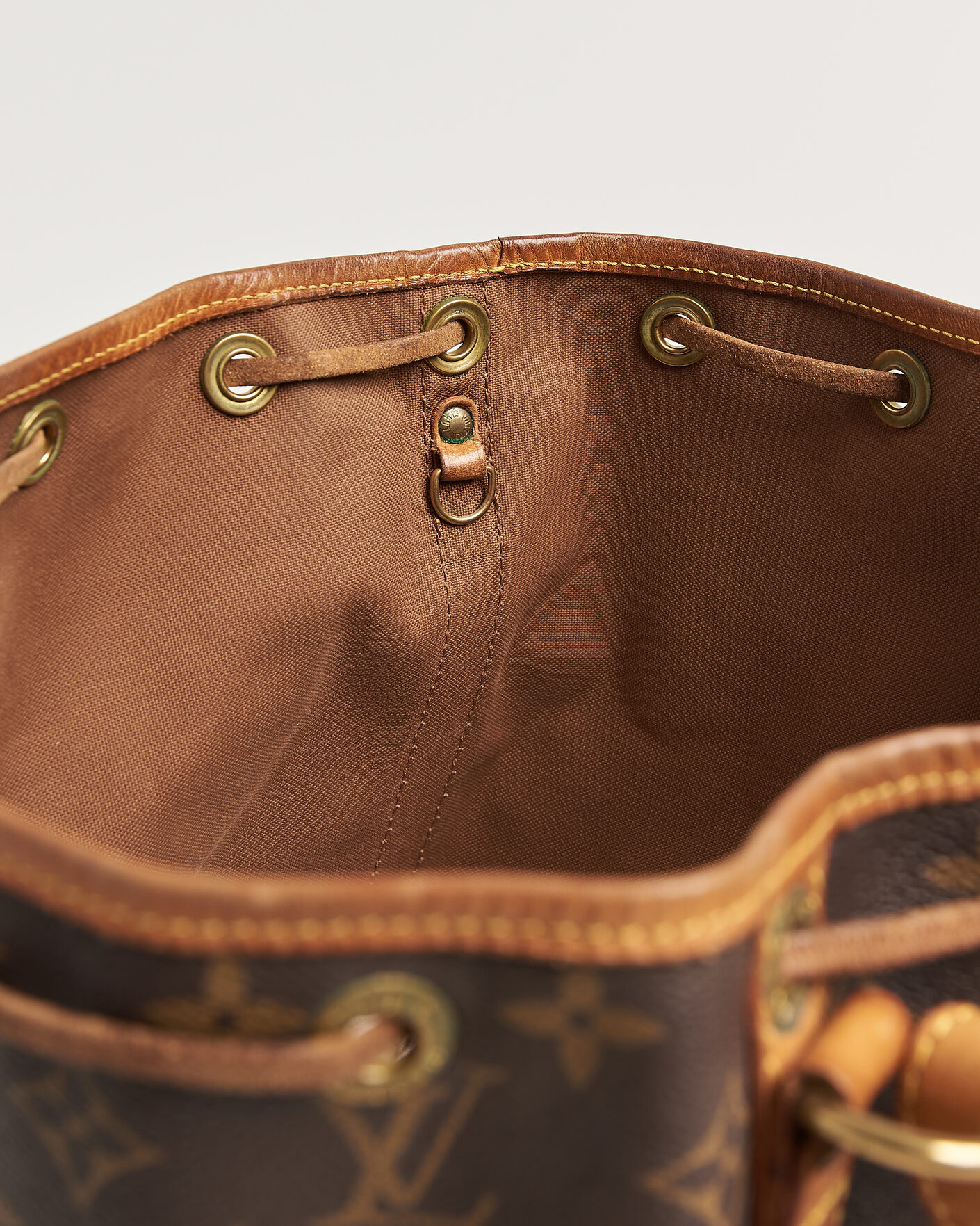 Homme | Pre-Owned & Vintage Bags | Louis Vuitton Pre-Owned | Petit Noé Monogram