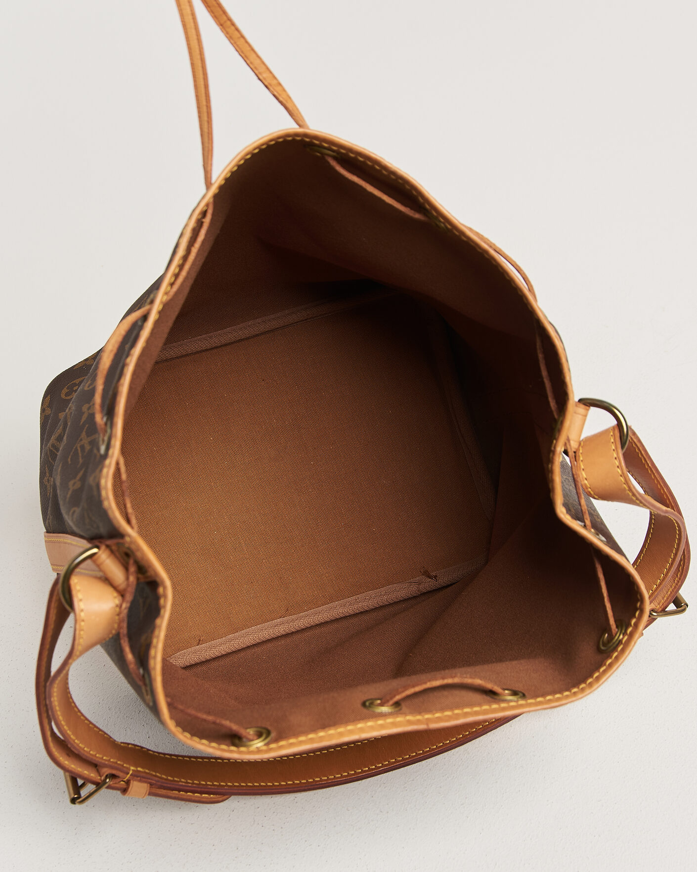 Homme | Pre-Owned & Vintage Bags | Louis Vuitton Pre-Owned | Petit Noé Monogram