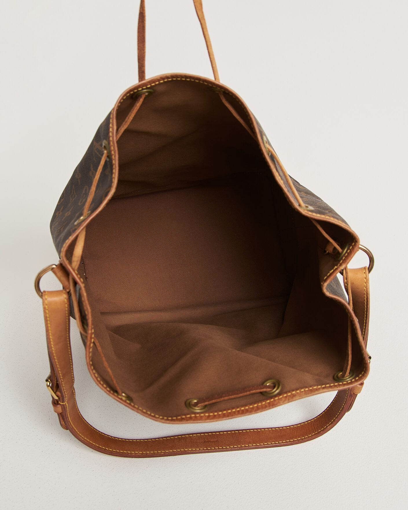 Homme | Louis Vuitton Pre-Owned Noé Monogram | Louis Vuitton Pre-Owned | Noé Monogram