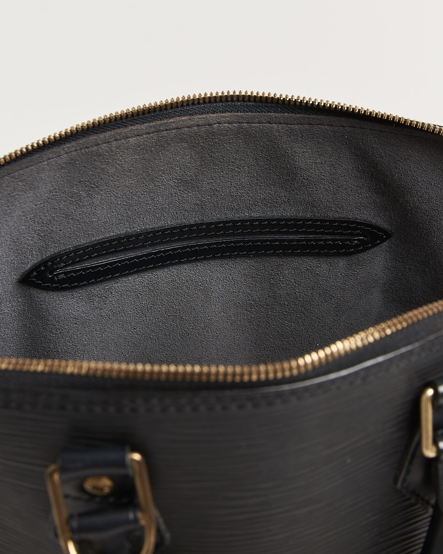 Homme | Pre-Owned & Vintage Bags | Louis Vuitton Pre-Owned | Alma PM Bag Epi Leather Black