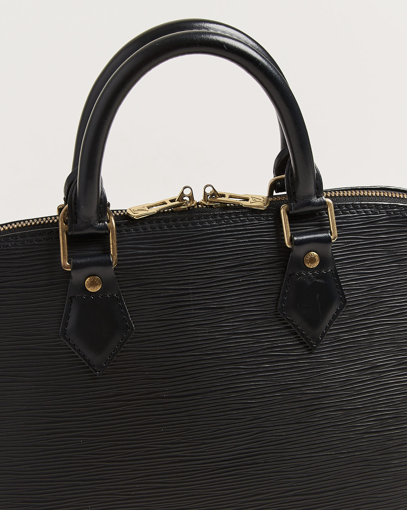Homme | Pre-Owned & Vintage Bags | Louis Vuitton Pre-Owned | Alma PM Bag Epi Leather Black