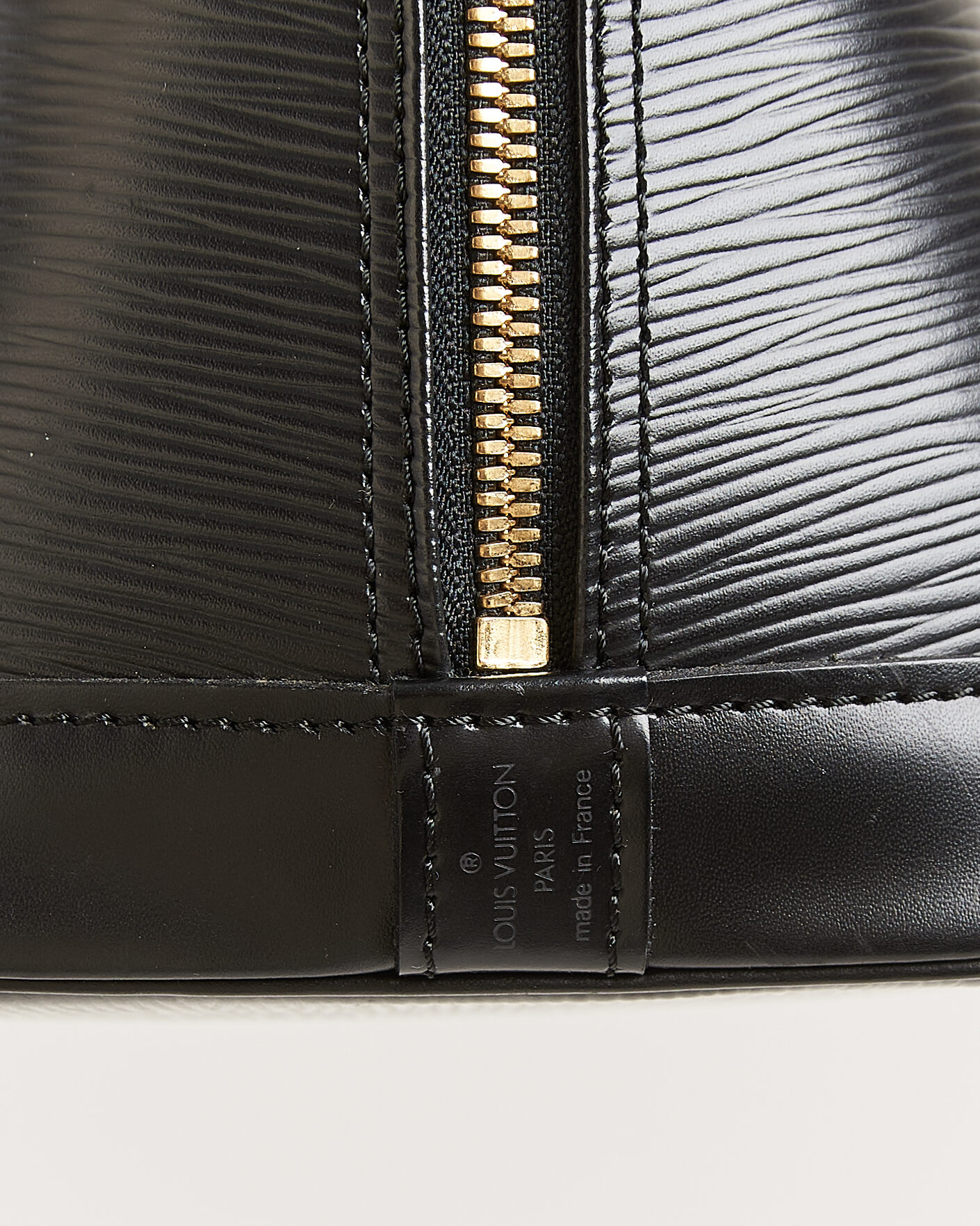 Homme | Pre-Owned & Vintage Bags | Louis Vuitton Pre-Owned | Alma PM Bag Epi Leather Black
