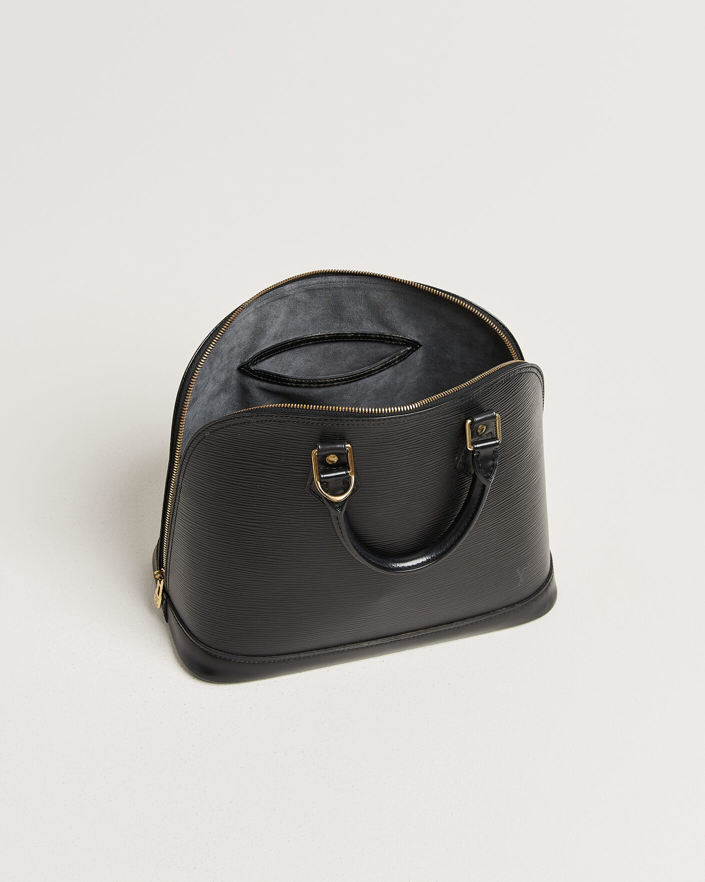 Homme | Pre-Owned & Vintage Bags | Louis Vuitton Pre-Owned | Alma PM Bag Epi Leather Black