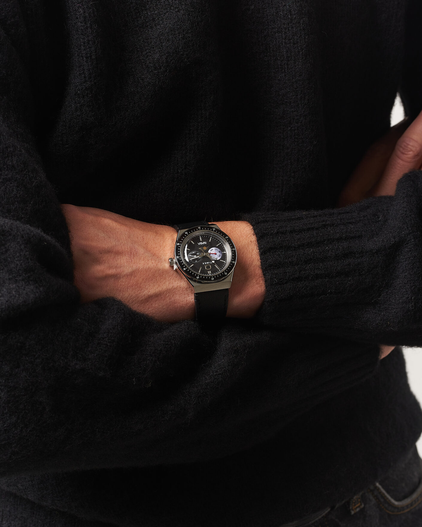 Homme | Timex Q Timex x NASA Luminous Leather Strap 40mm Black Dial | Timex | Q x NASA Luminous Leather Strap 40mm Black Dial