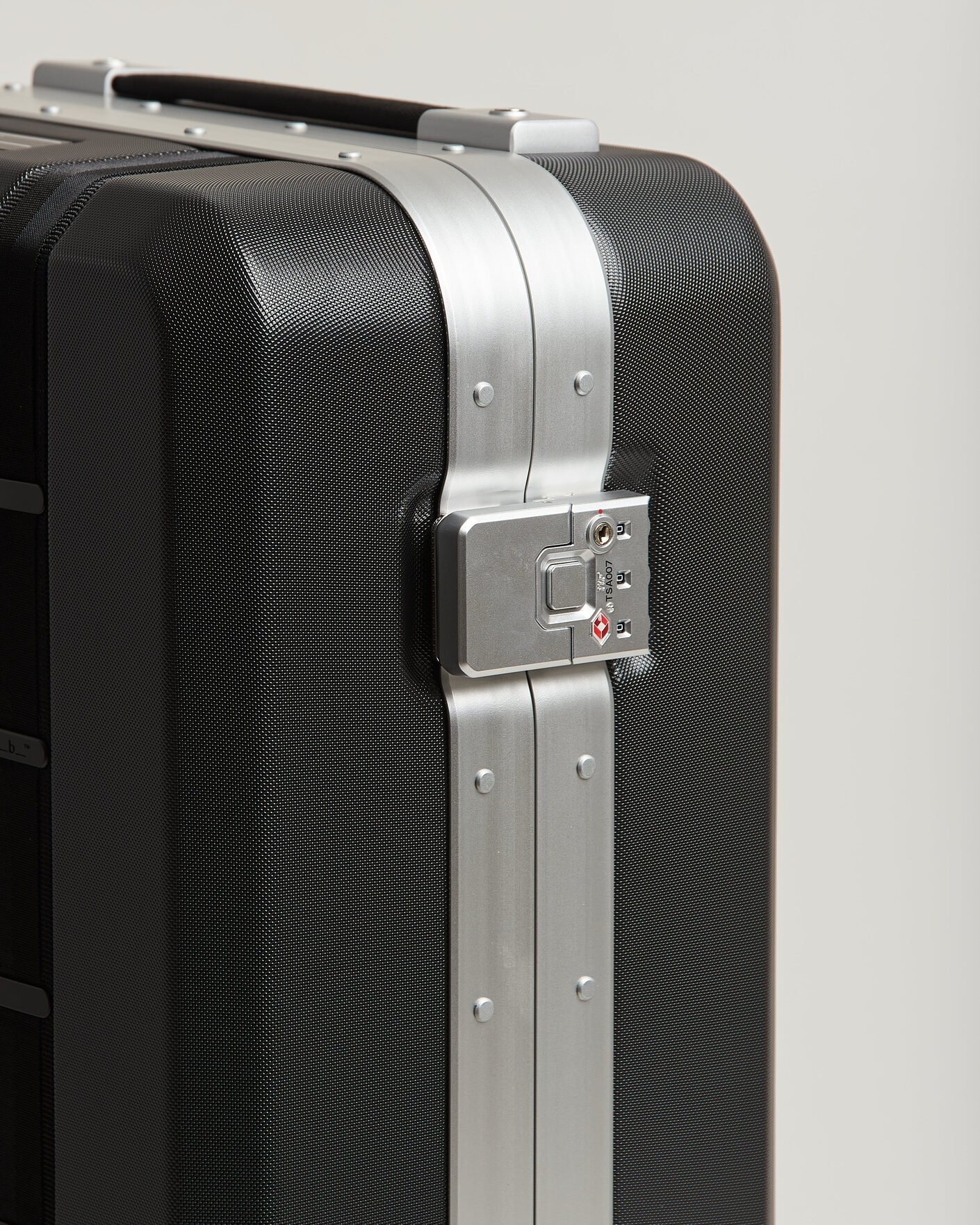 Homme | Sacs | DB | Ramverk Pro Carry On Silver/Black
