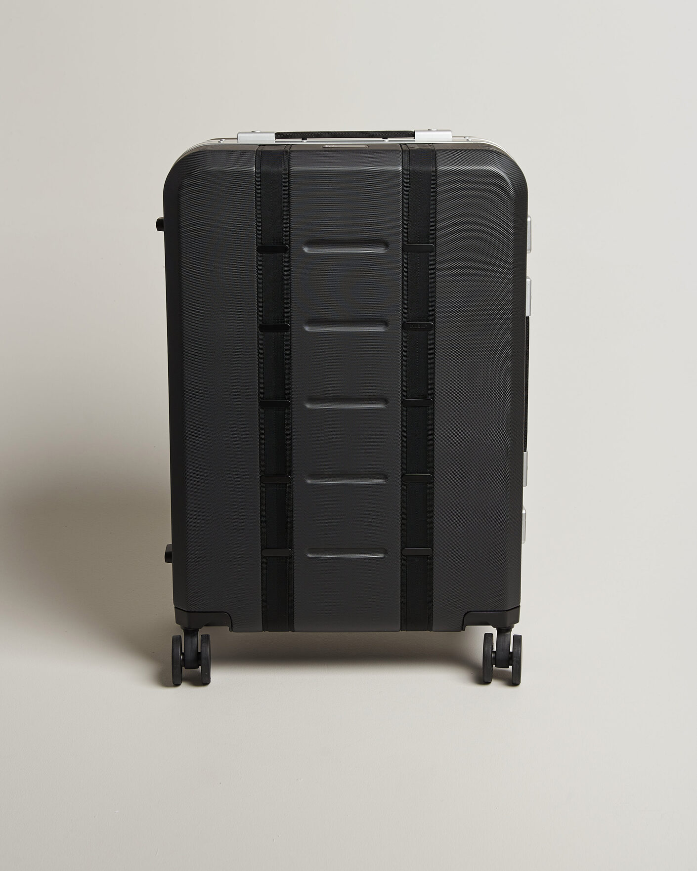 Homme | Sacs | DB | Ramverk Pro Check-In Luggage Medium Silver/Black