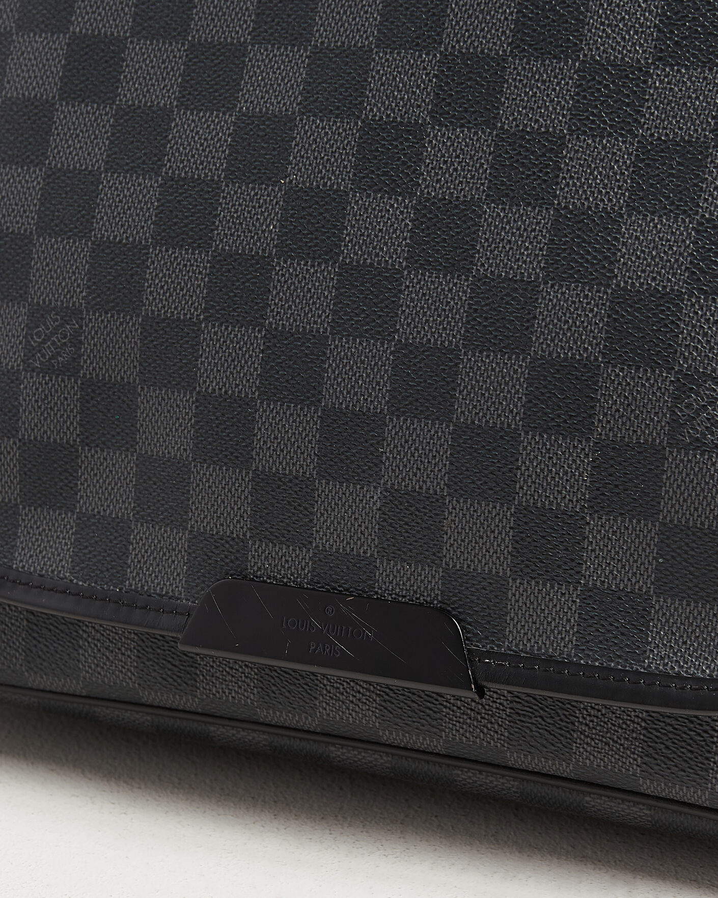 Homme | Pre-Owned & Vintage Bags | Louis Vuitton Pre-Owned | Daniel MM Shoulder Bag Damier Graphite