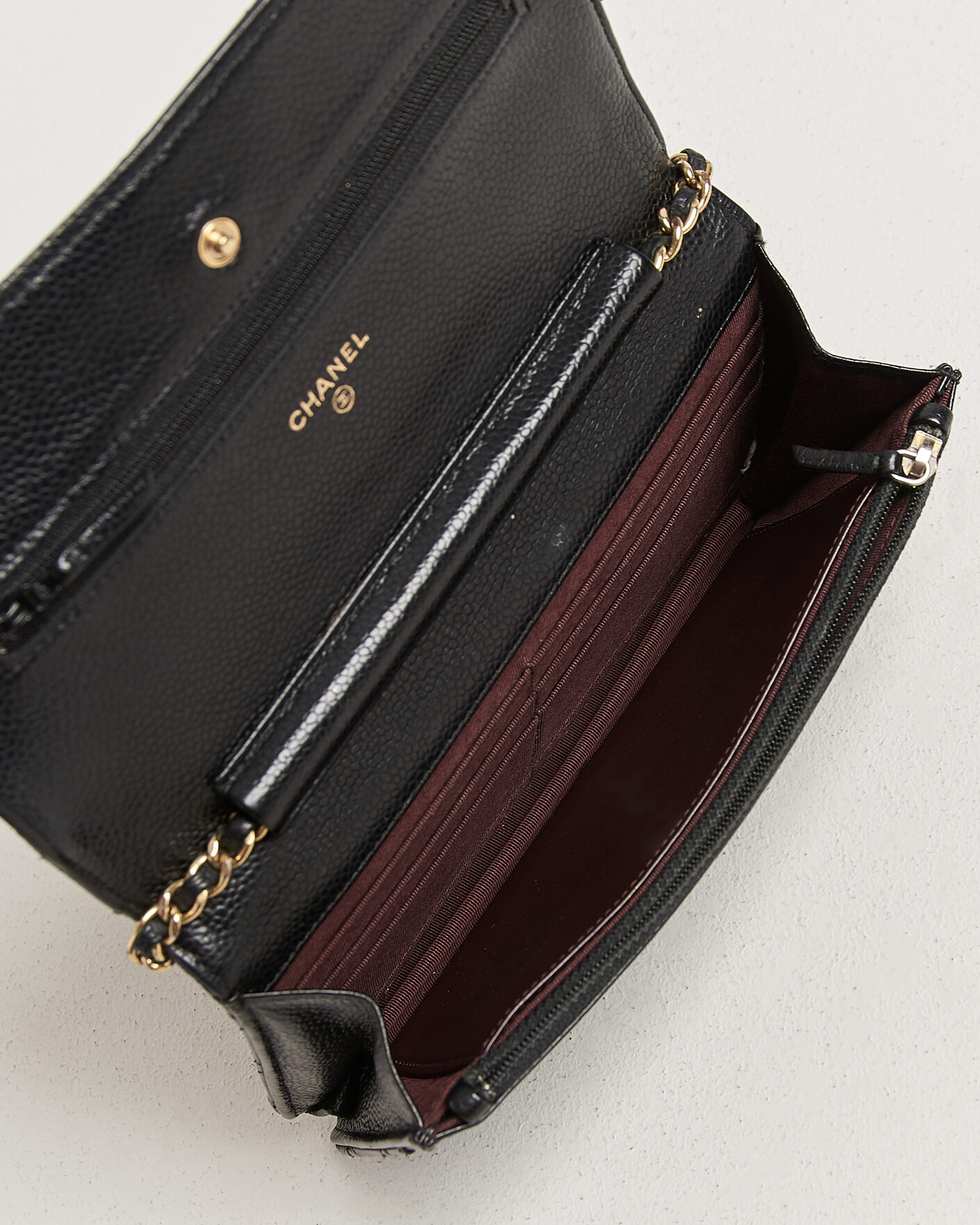 Homme | Pre-Owned & Vintage Bags | Chanel Pre-Owned | Wallet On Chain Caviar Leather Black