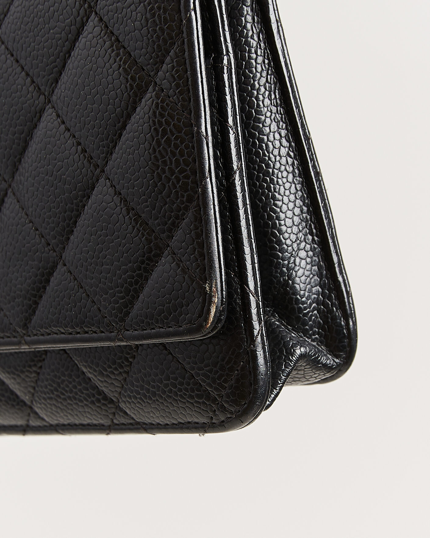 Homme | Pre-Owned & Vintage Bags | Chanel Pre-Owned | Wallet On Chain Caviar Leather Black