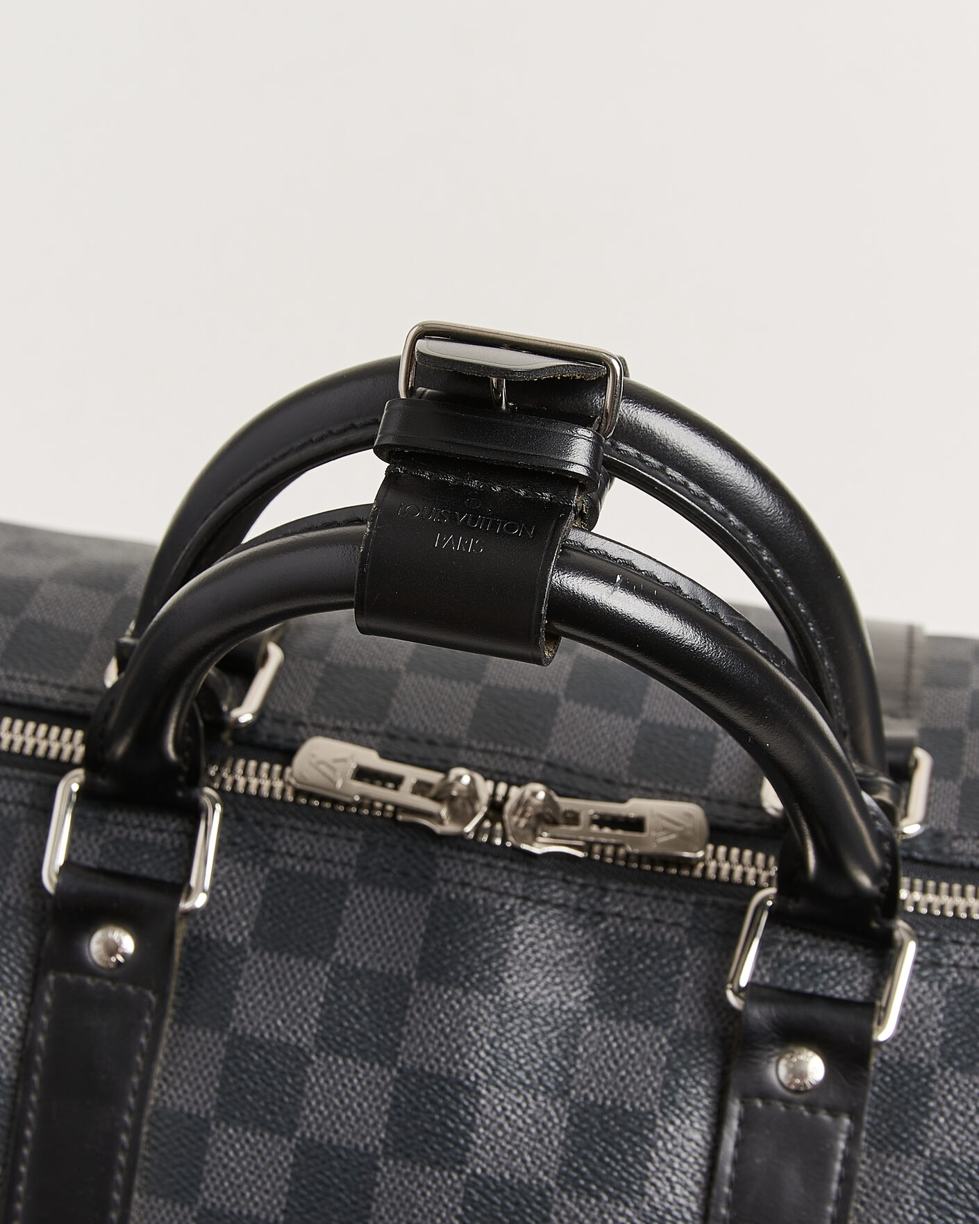 Homme | Pre-Owned & Vintage Bags | Louis Vuitton Pre-Owned | Keepall 55 Bandouliére Damier Graphite