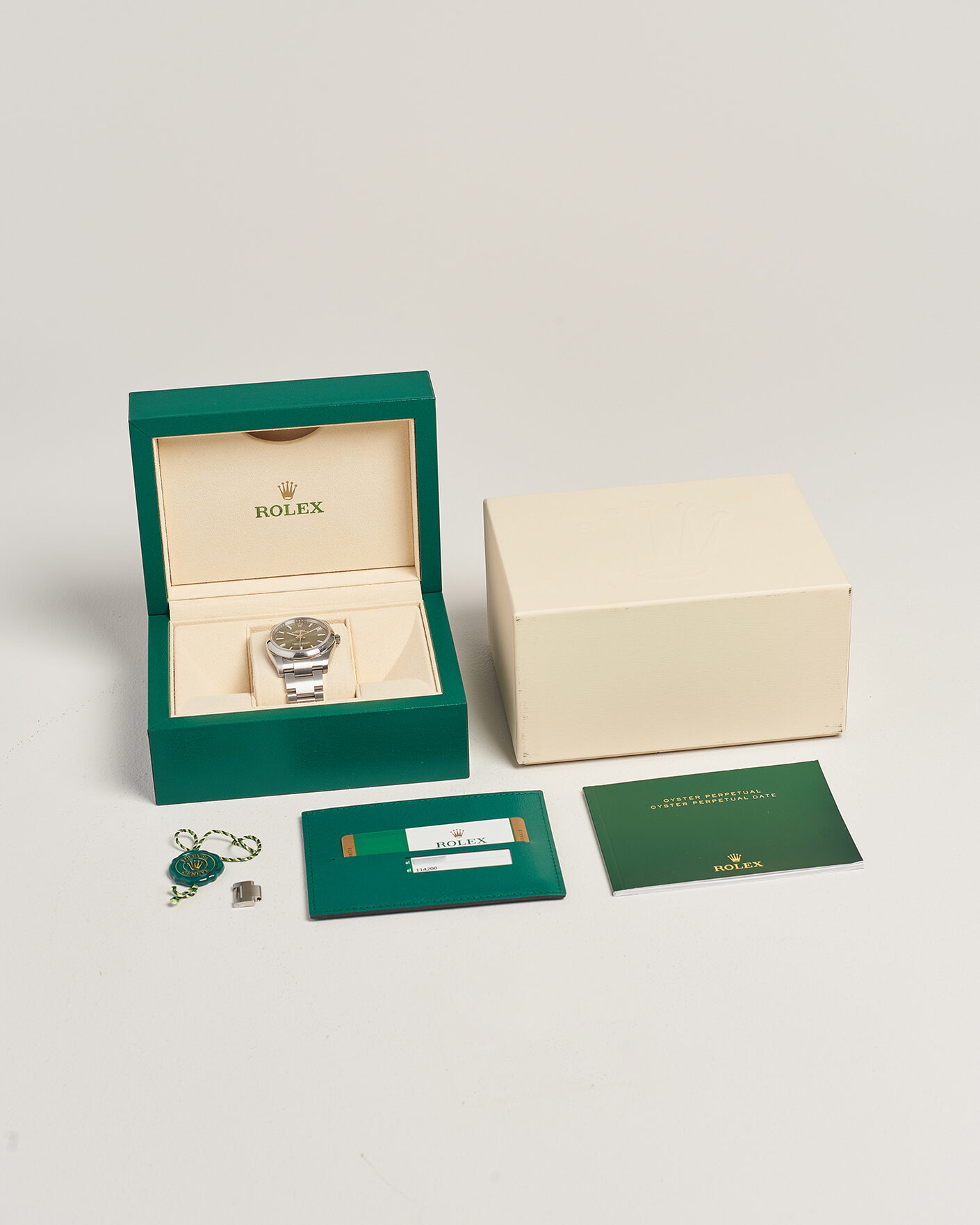 Homme | Pre-Owned & Vintage Watches | Rolex Pre-Owned | Oyster Perpetual