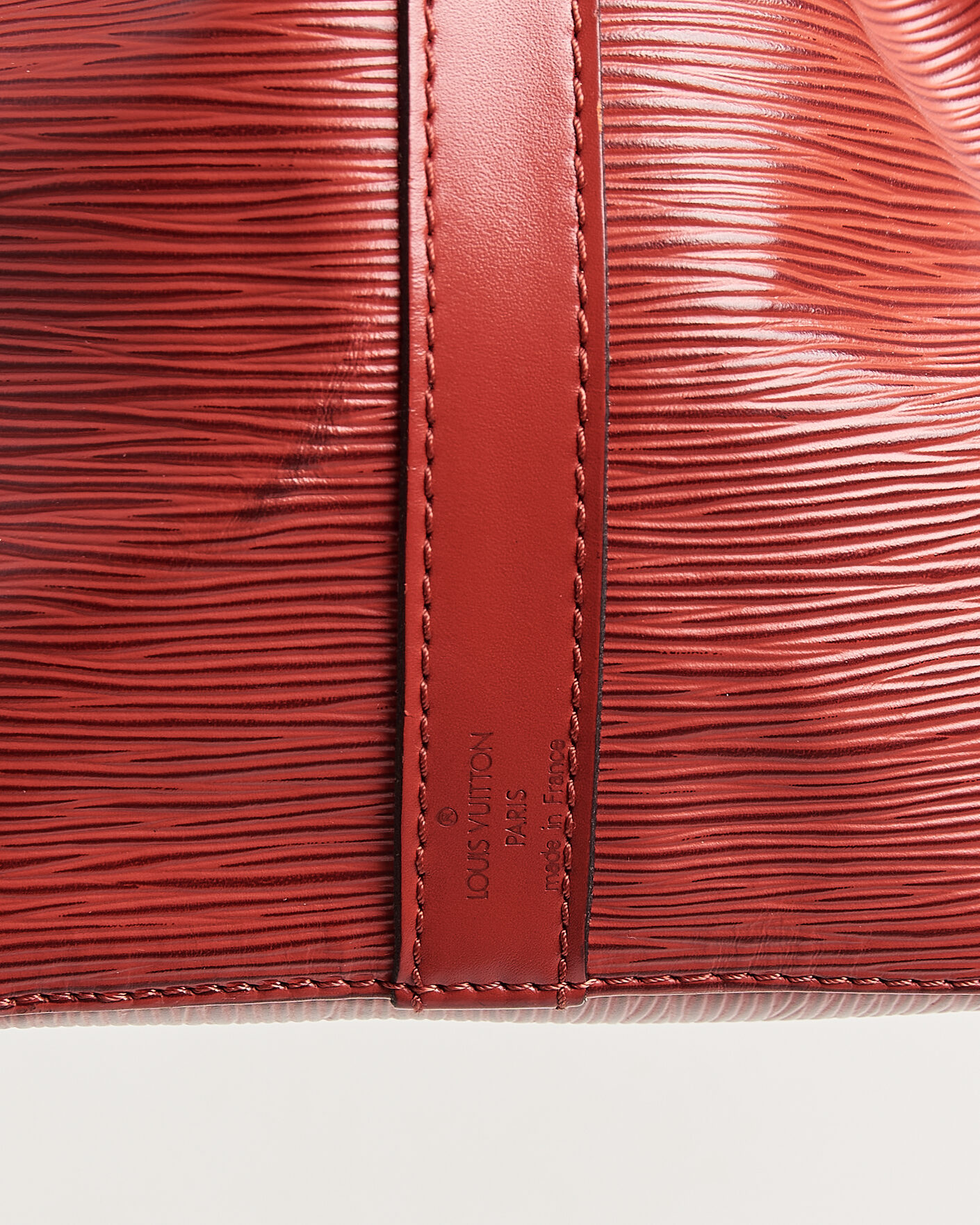 Homme | Pre-Owned & Vintage Bags | Louis Vuitton Pre-Owned | Petit Noé Epi Leather Red