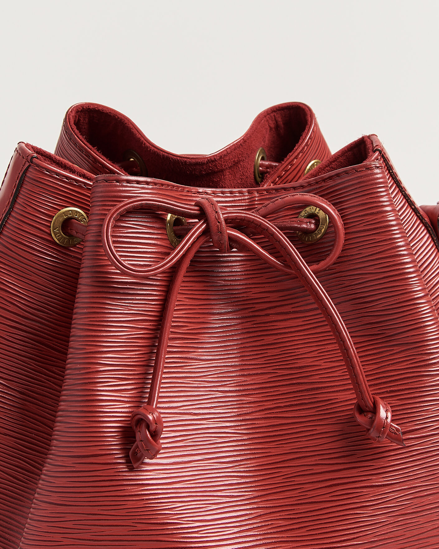 Homme | Pre-Owned & Vintage Bags | Louis Vuitton Pre-Owned | Petit Noé Epi Leather Red