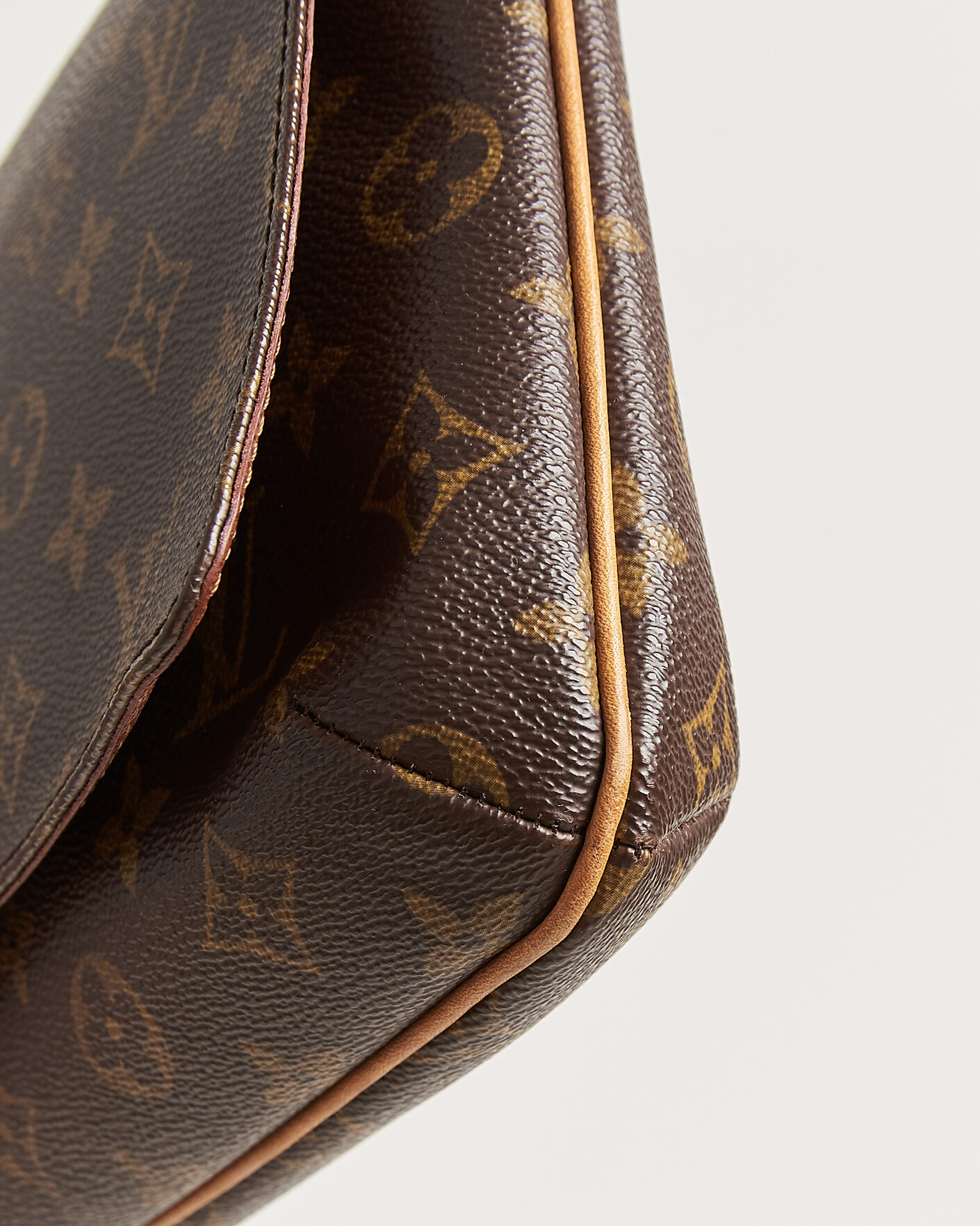 Homme | Pre-Owned & Vintage Bags | Louis Vuitton Pre-Owned | Musette Tango Bag Monogram