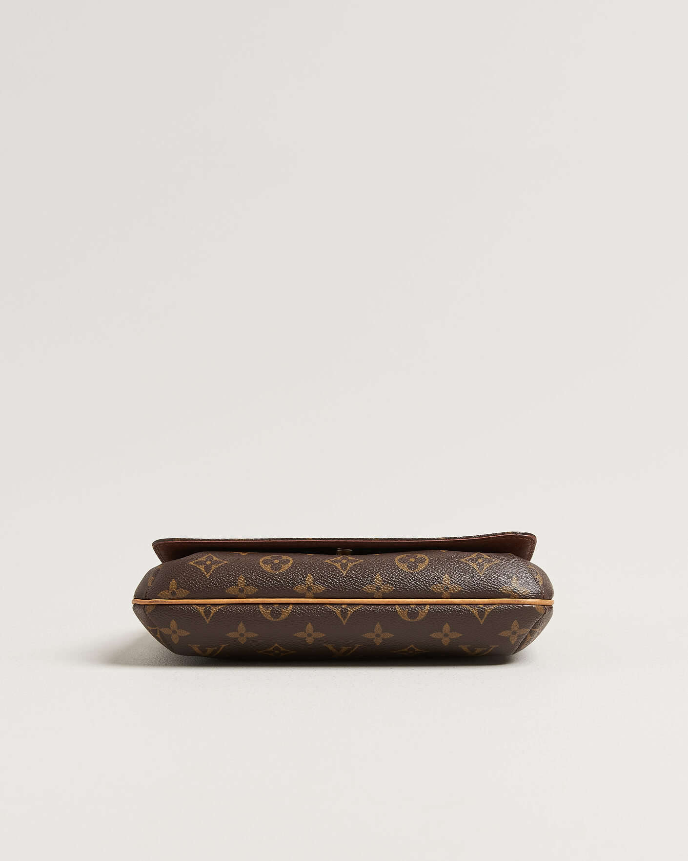 Homme | Pre-Owned & Vintage Bags | Louis Vuitton Pre-Owned | Musette Tango Bag Monogram