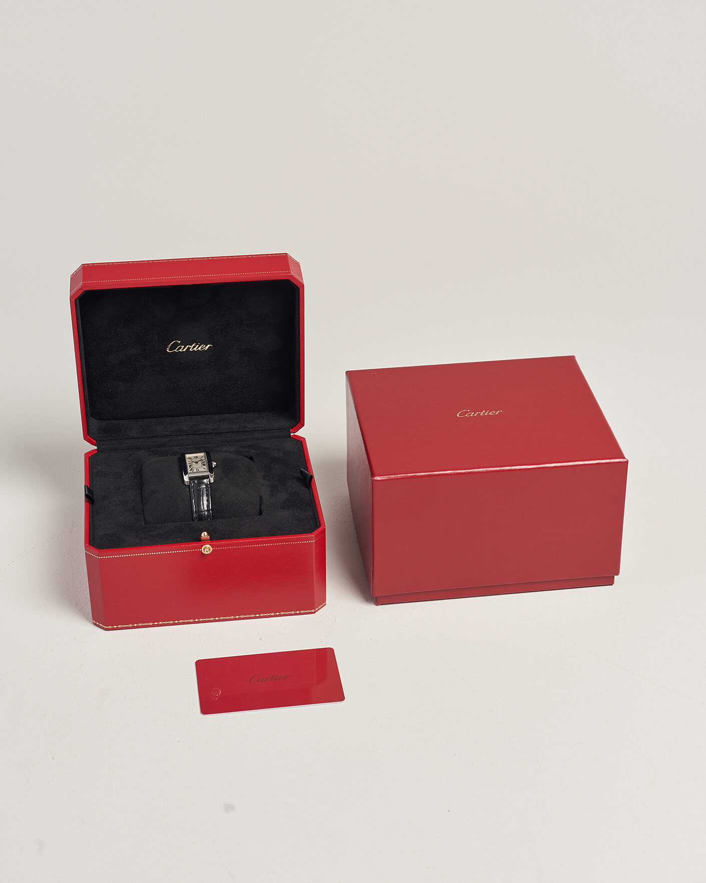 Homme | Gifts for Her | Cartier Pre-Owned | Tank Americaine