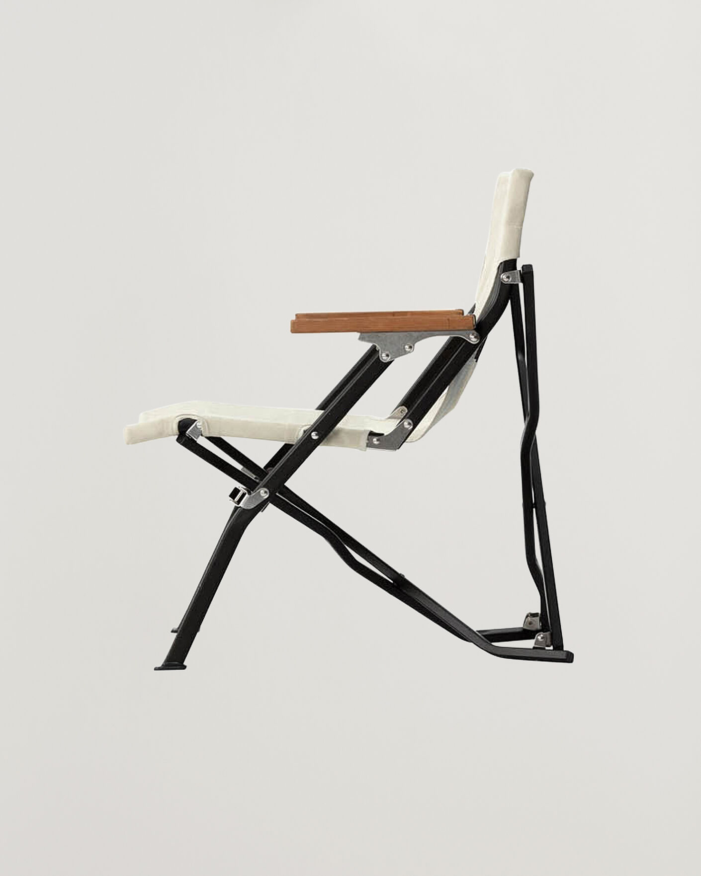 Homme | Outdoor living | Snow Peak | Luxury Low Beach Chair Ivory