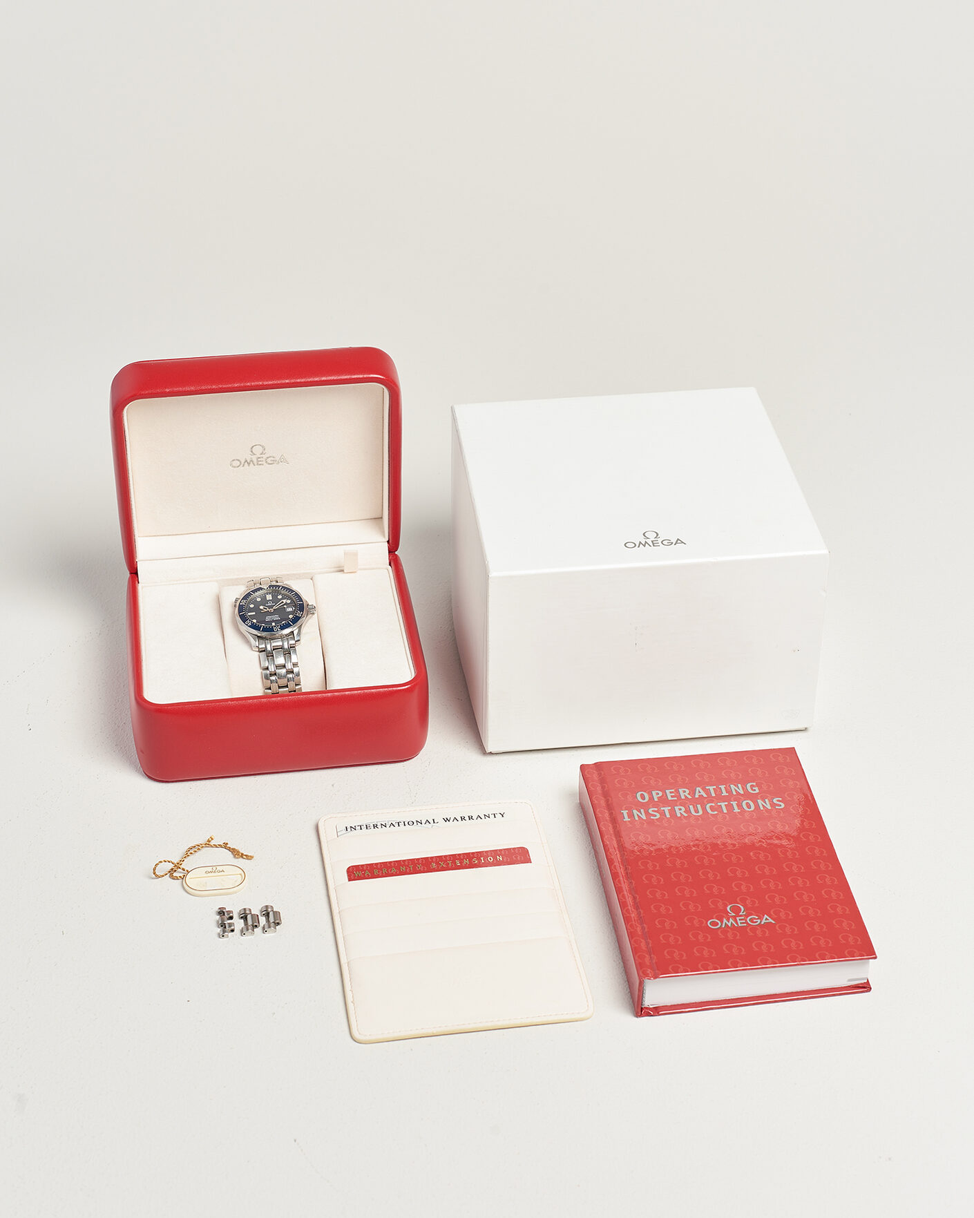 Homme | Pre-Owned & Vintage Watches | Omega Pre-Owned | Seamaster 300M Midsize