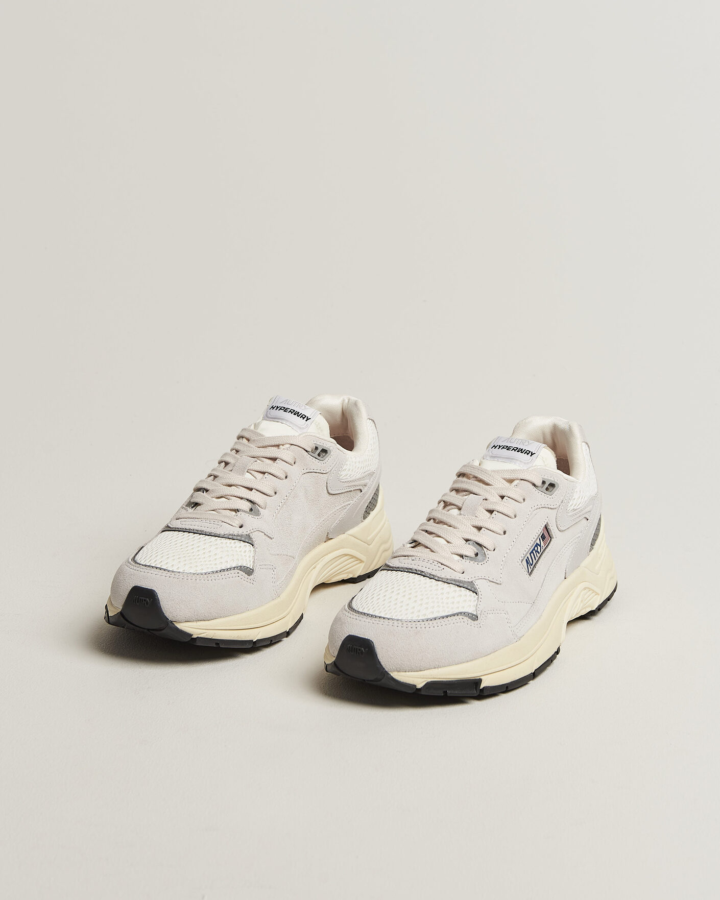 Homme | Baskets | Autry | Hyperway Low Suede Running Sneaker Light Grey
