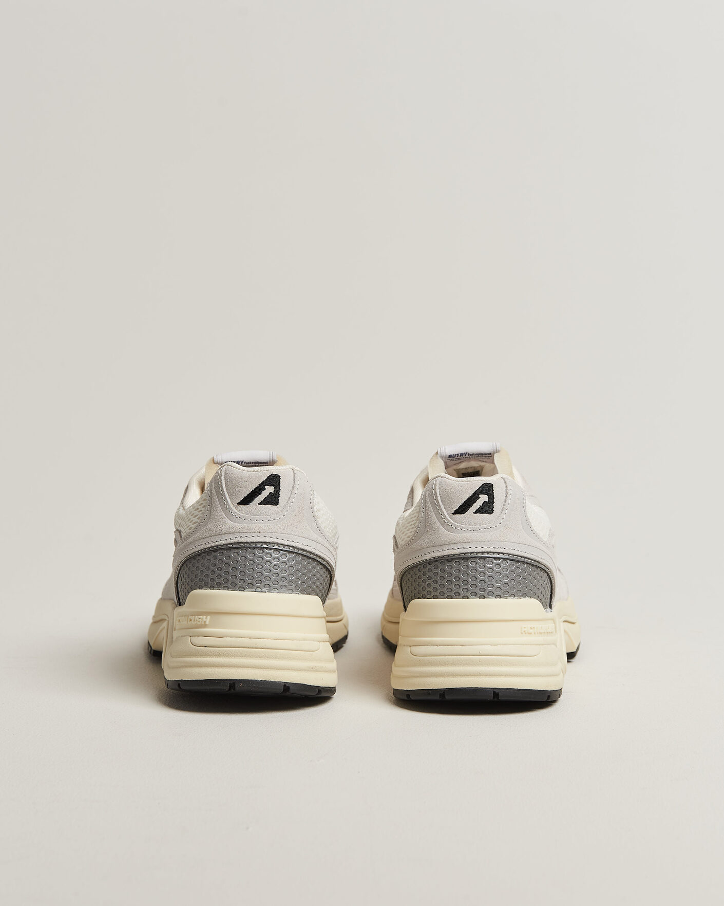 Homme | Baskets | Autry | Hyperway Low Suede Running Sneaker Light Grey