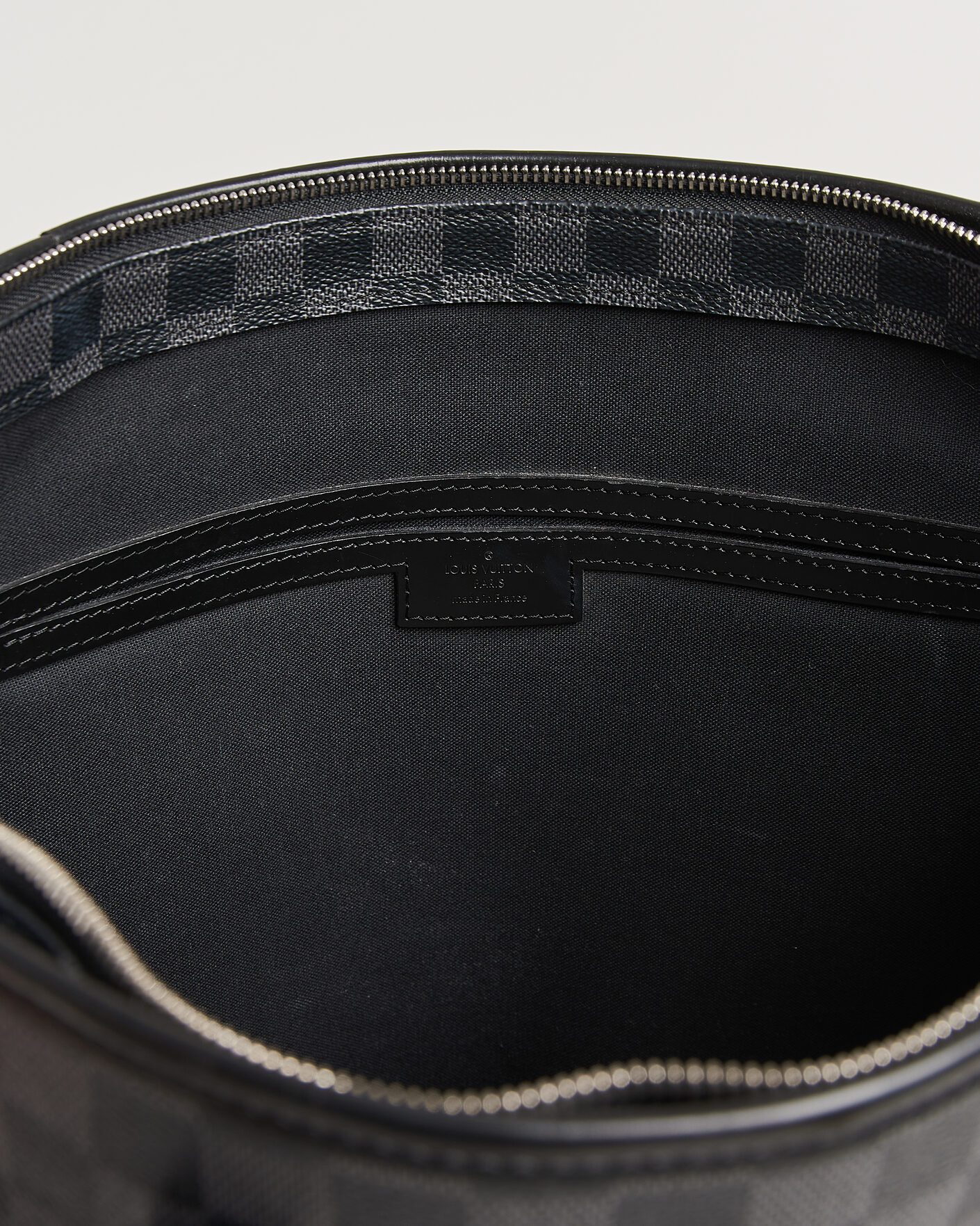 Homme | Pre-Owned & Vintage Bags | Louis Vuitton Pre-Owned | Tadao Tote Bag Damier Graphite