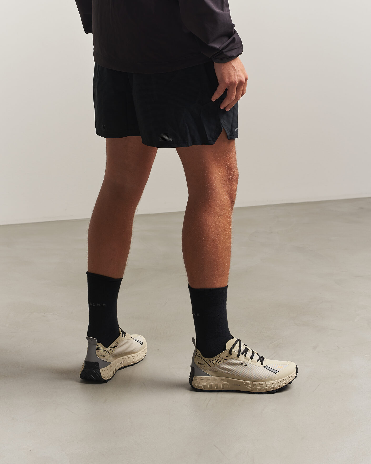 Homme | Chaussures de trail | Norda | 001A Running Sneakers Almond
