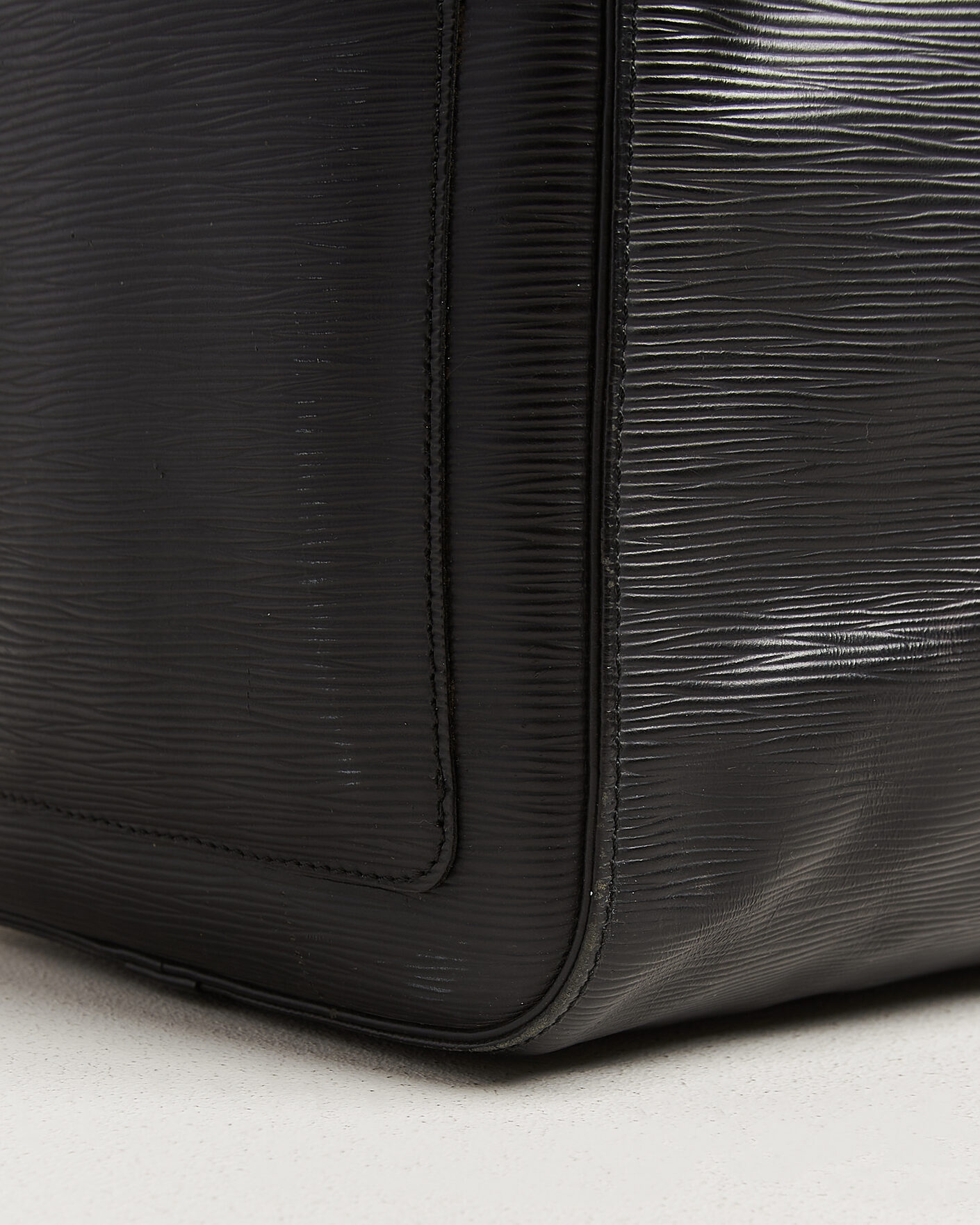 Homme | Pre-Owned & Vintage Bags | Louis Vuitton Pre-Owned | Keepall 50 Epi Leather Black