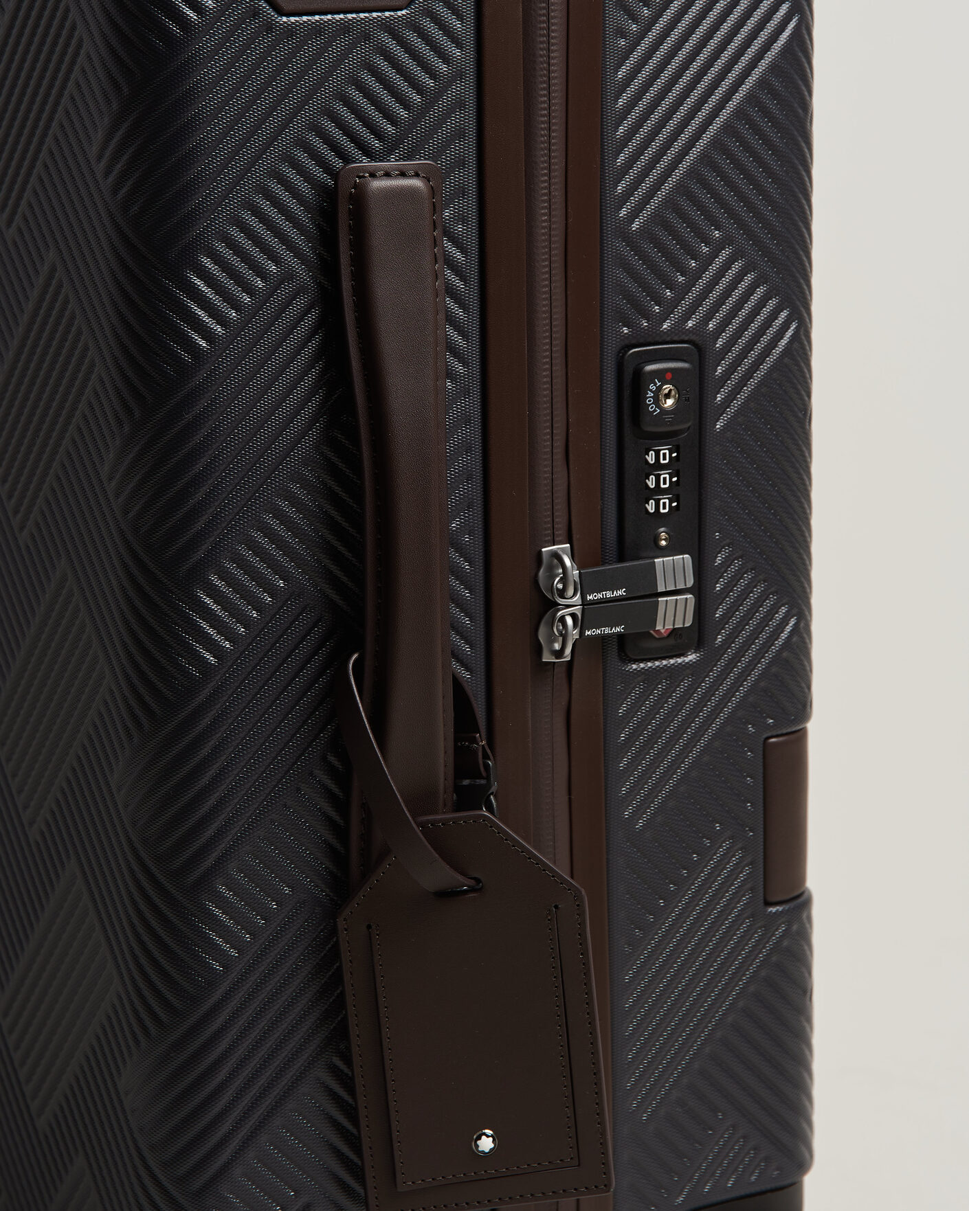 Homme | Sacs | Montblanc | #MY4810 Cabin Extreme 3.0 Compact Trolley Navy Blue