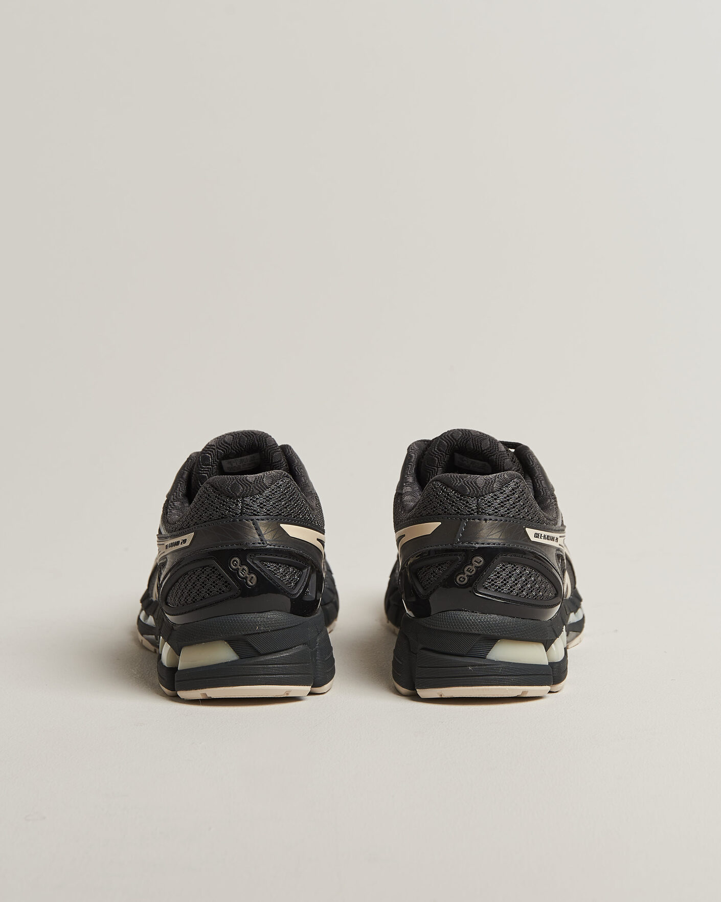 Homme | Baskets | Asics | Gel-Kayano 20 Obsidian Grey