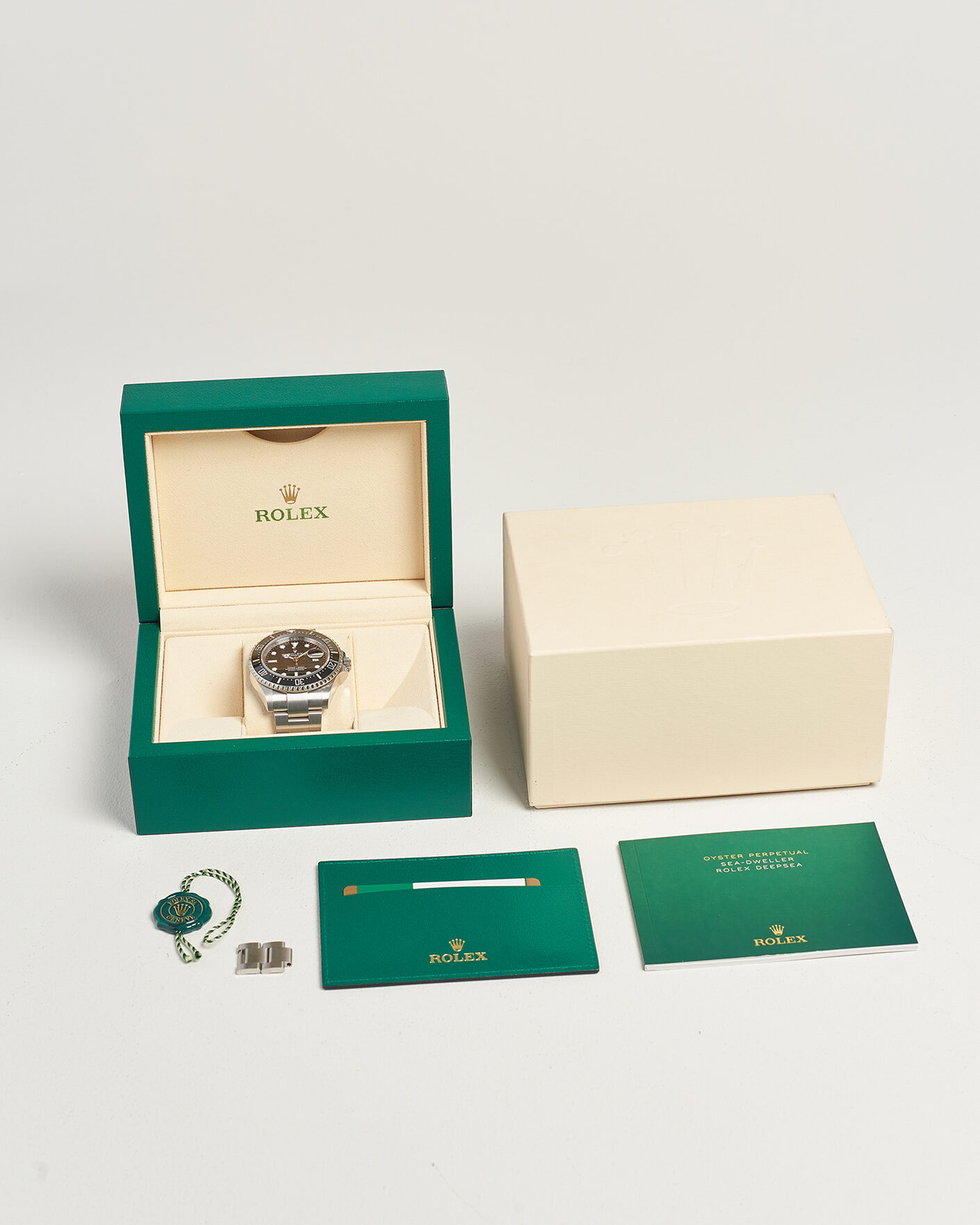 Homme | Pre-Owned & Vintage Watches | Rolex Pre-Owned | Sea-Dweller