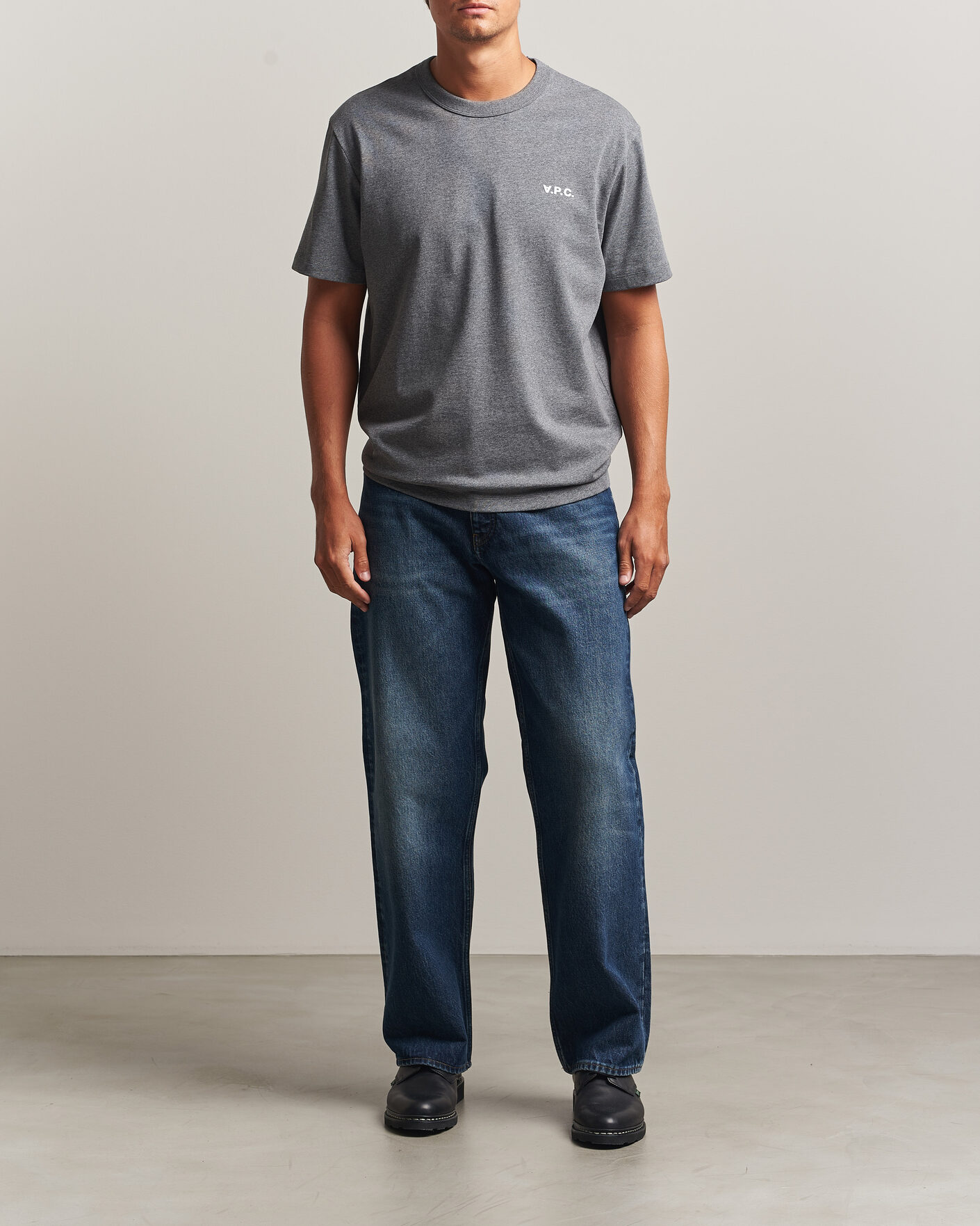Homme | T-shirts | A.P.C. | Boxy Fit Petit VPC T-Shirt Heathered Anthracite