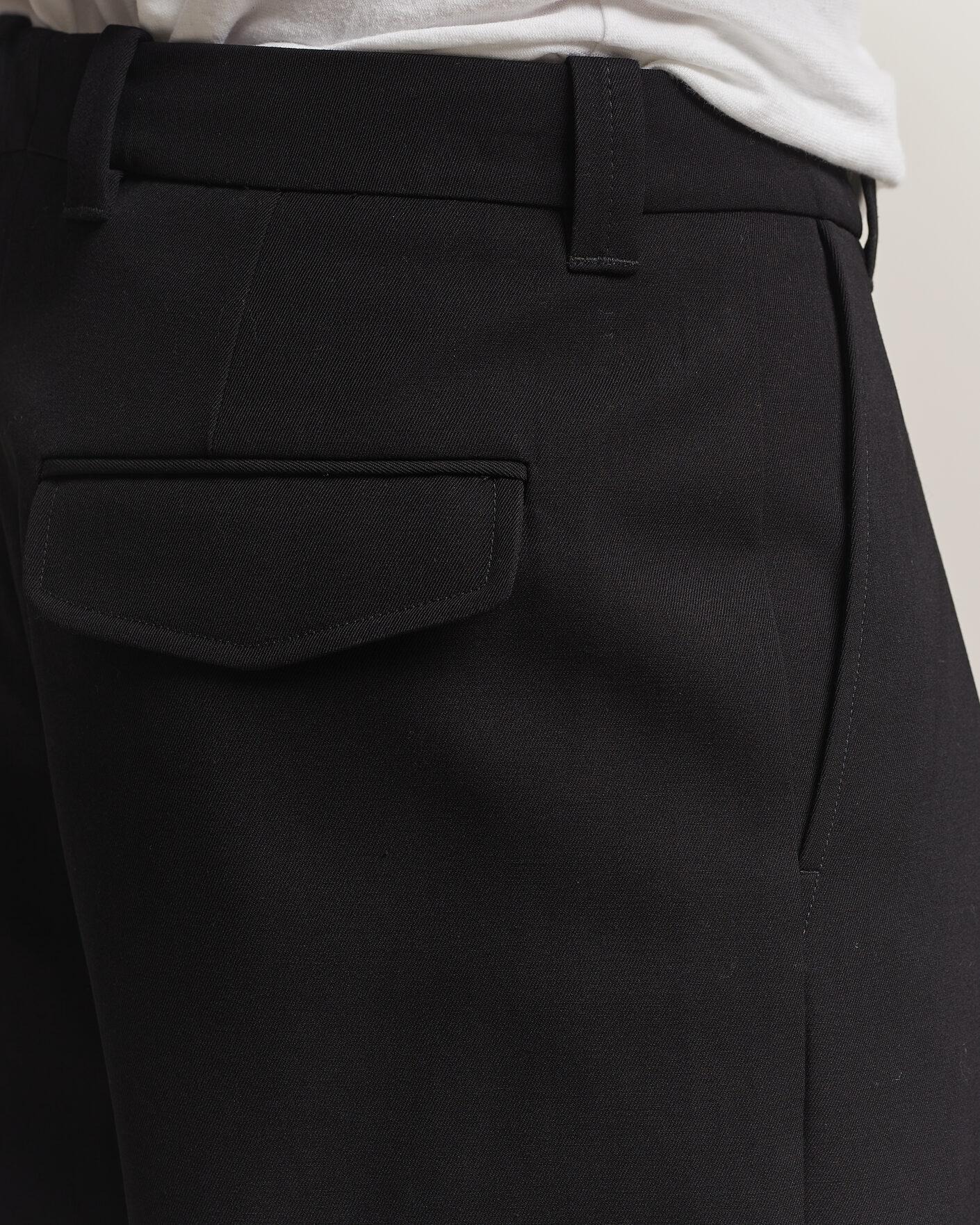 Homme | Pantalons | A.P.C. | Renato Pleated Trousers Black