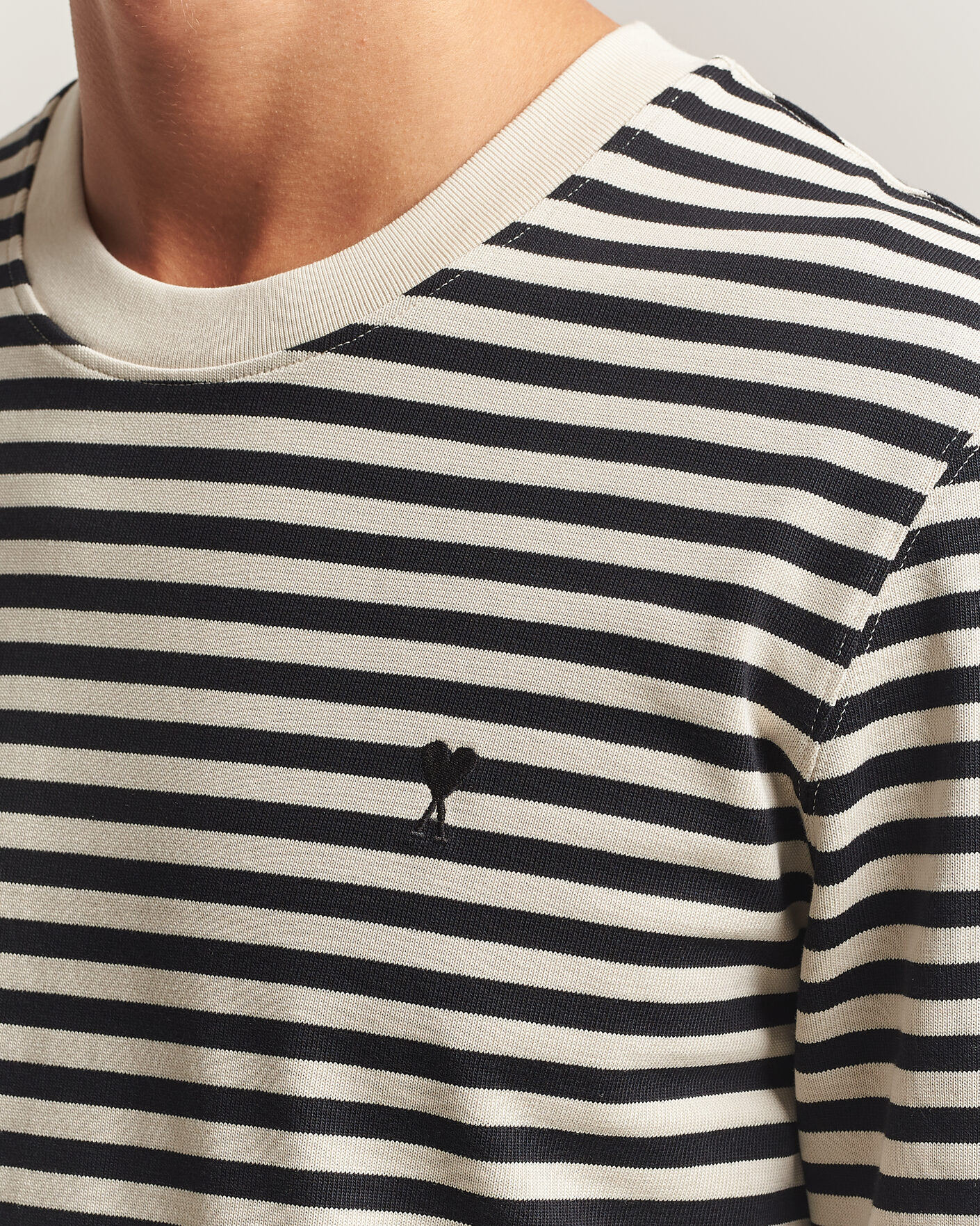 Homme | T-shirts | AMI | Black Heart Logo Striped Long Sleeve T-Shirt Black/Ivory