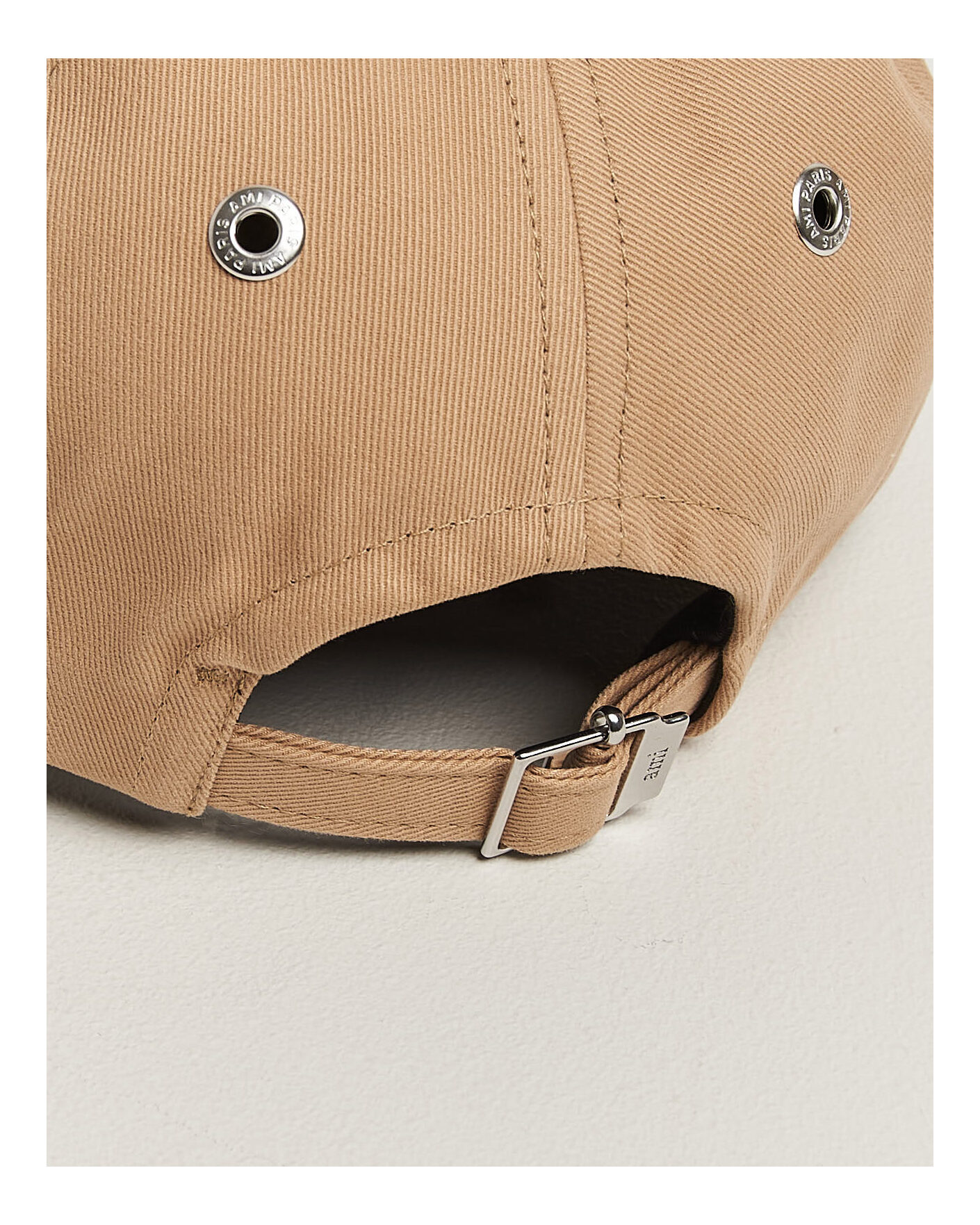 Homme | Bobs Et Casquettes | AMI | Contrasted Heart Logo Cap Beige Mastic