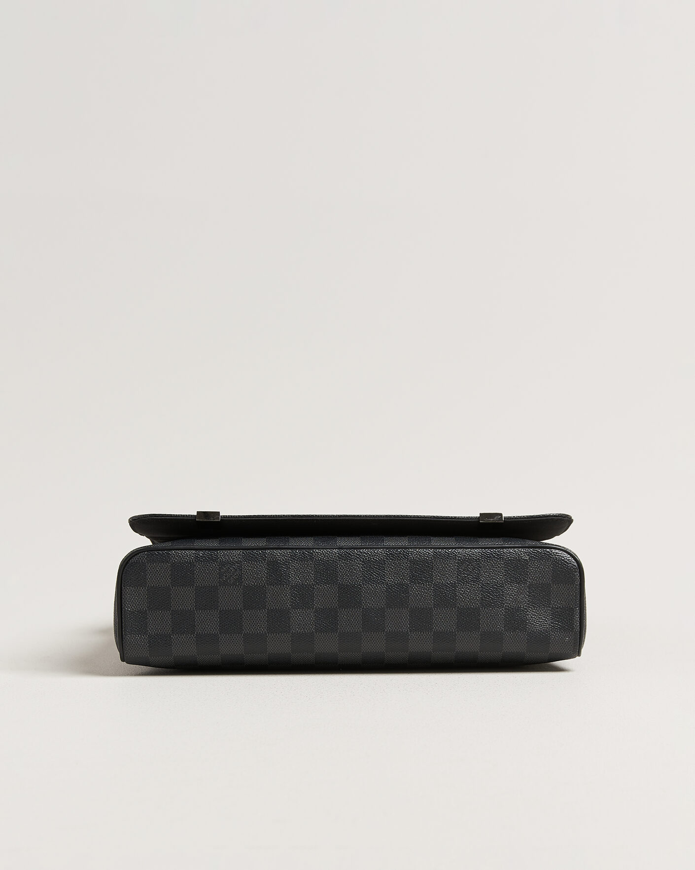 Homme | Pre-Owned & Vintage Bags | Louis Vuitton Pre-Owned | Louis Vuitton District Messenger Bag MM Damier Graphite
