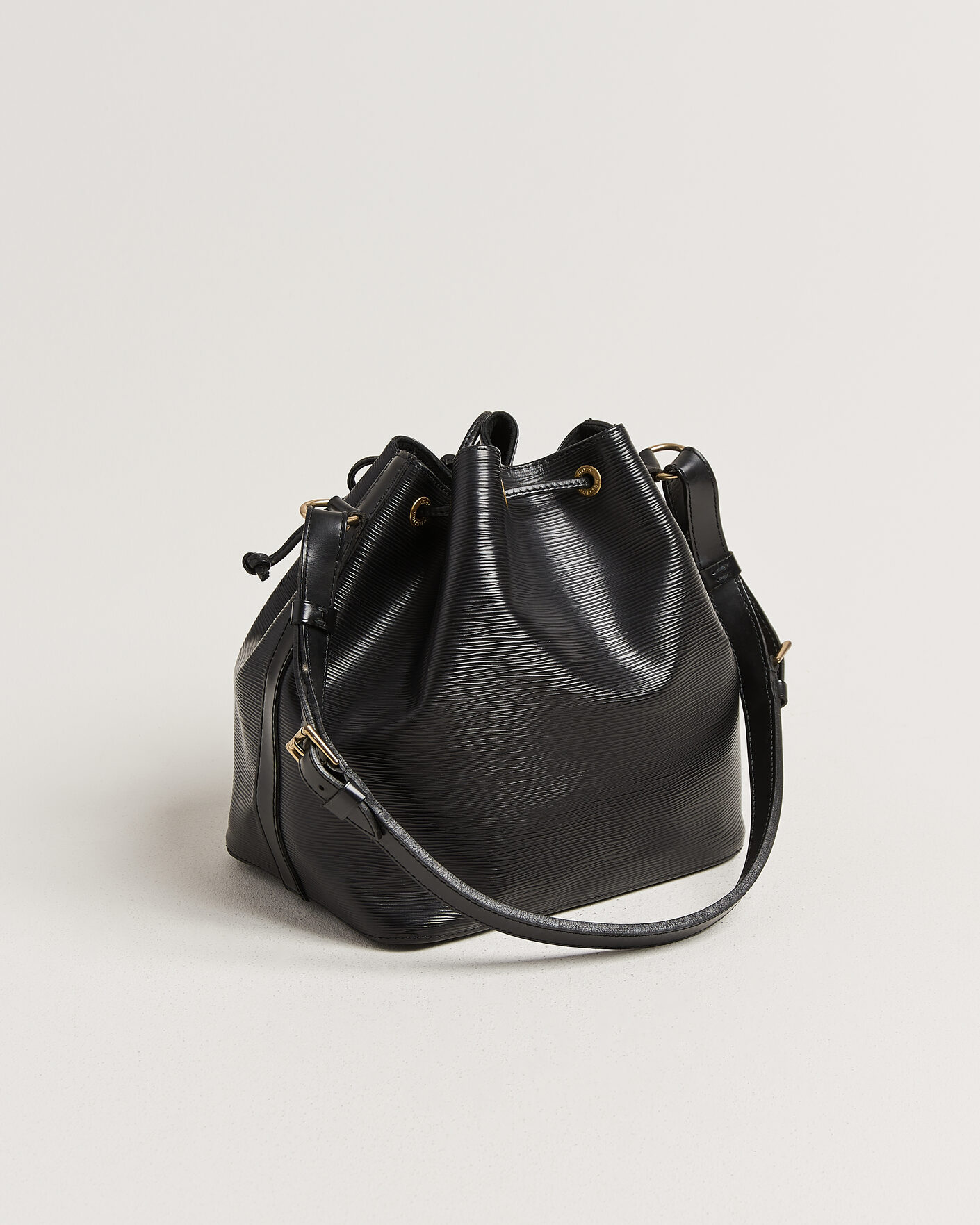 Homme | Pre-Owned & Vintage Bags | Louis Vuitton Pre-Owned | Petit Noé Epi Leather Black