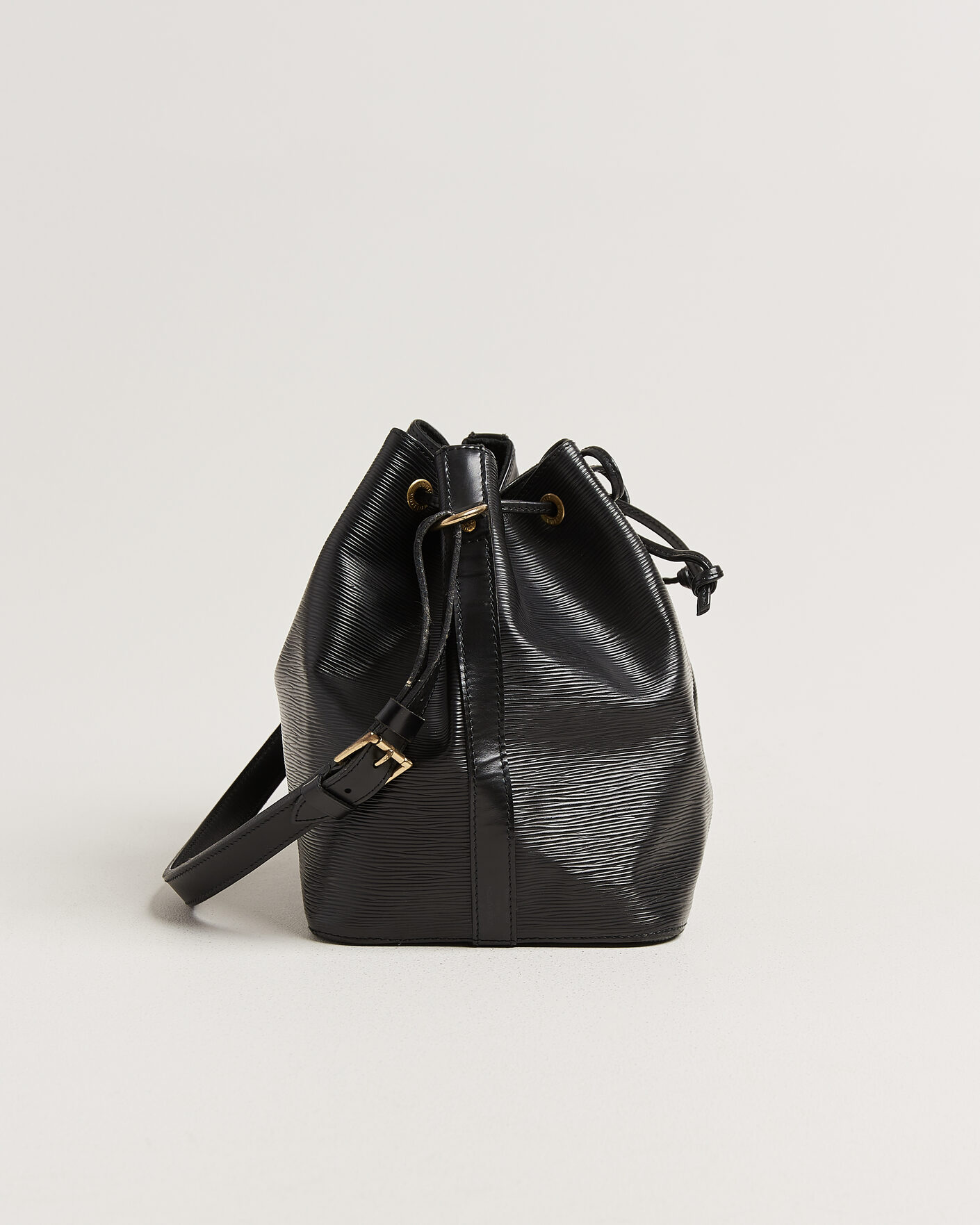Homme | Pre-Owned & Vintage Bags | Louis Vuitton Pre-Owned | Petit Noé Epi Leather Black