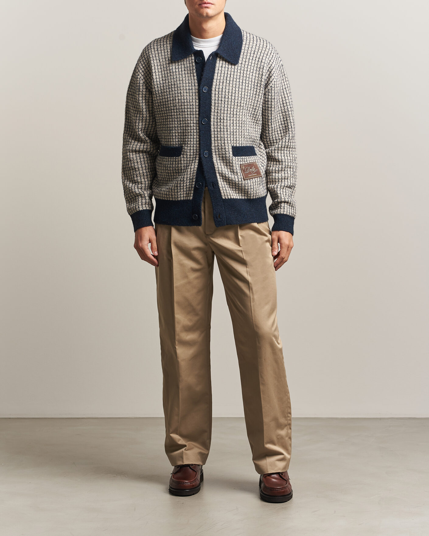 Homme | Pantalons | Drôle de Monsieur | Gabardine Pleated Trousers Beige