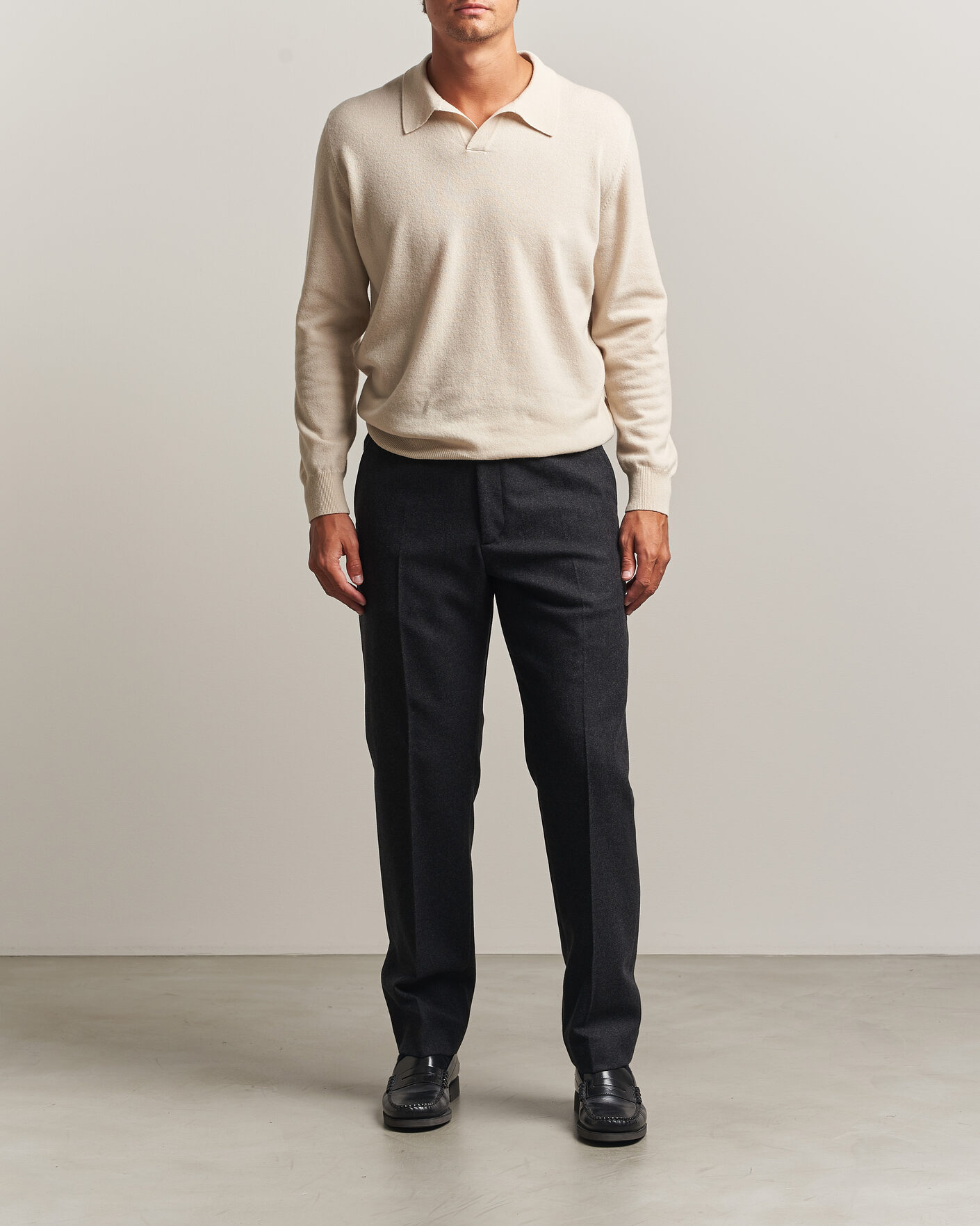 Homme | Pantalons | Filippa K | Theo Relaxed Flannel Trousers Anthracite Melange