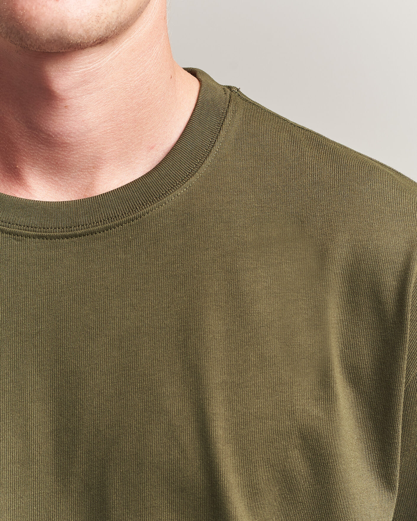 Homme | T-shirts | Filippa K | Heavy Cotton Crew Neck T-Shirt Dark Moss Green