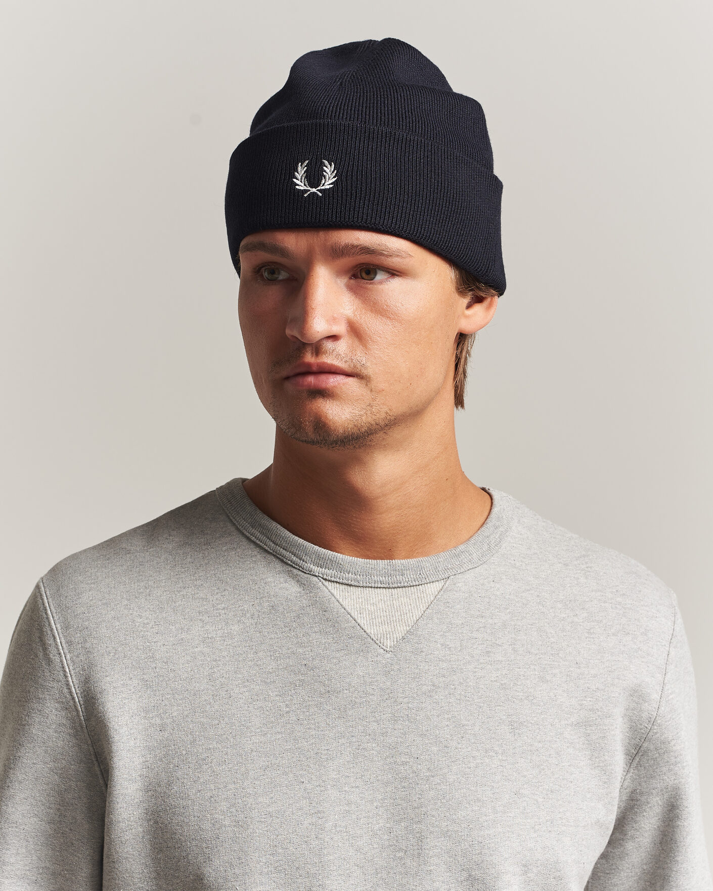 Homme | Bonnets | Fred Perry | Merino Wool Beanie Navy