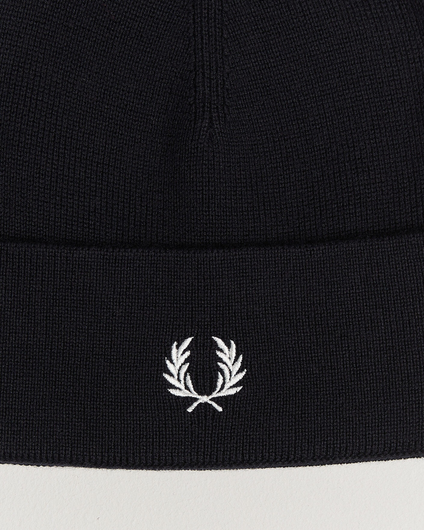 Homme | Bonnets | Fred Perry | Merino Wool Beanie Navy