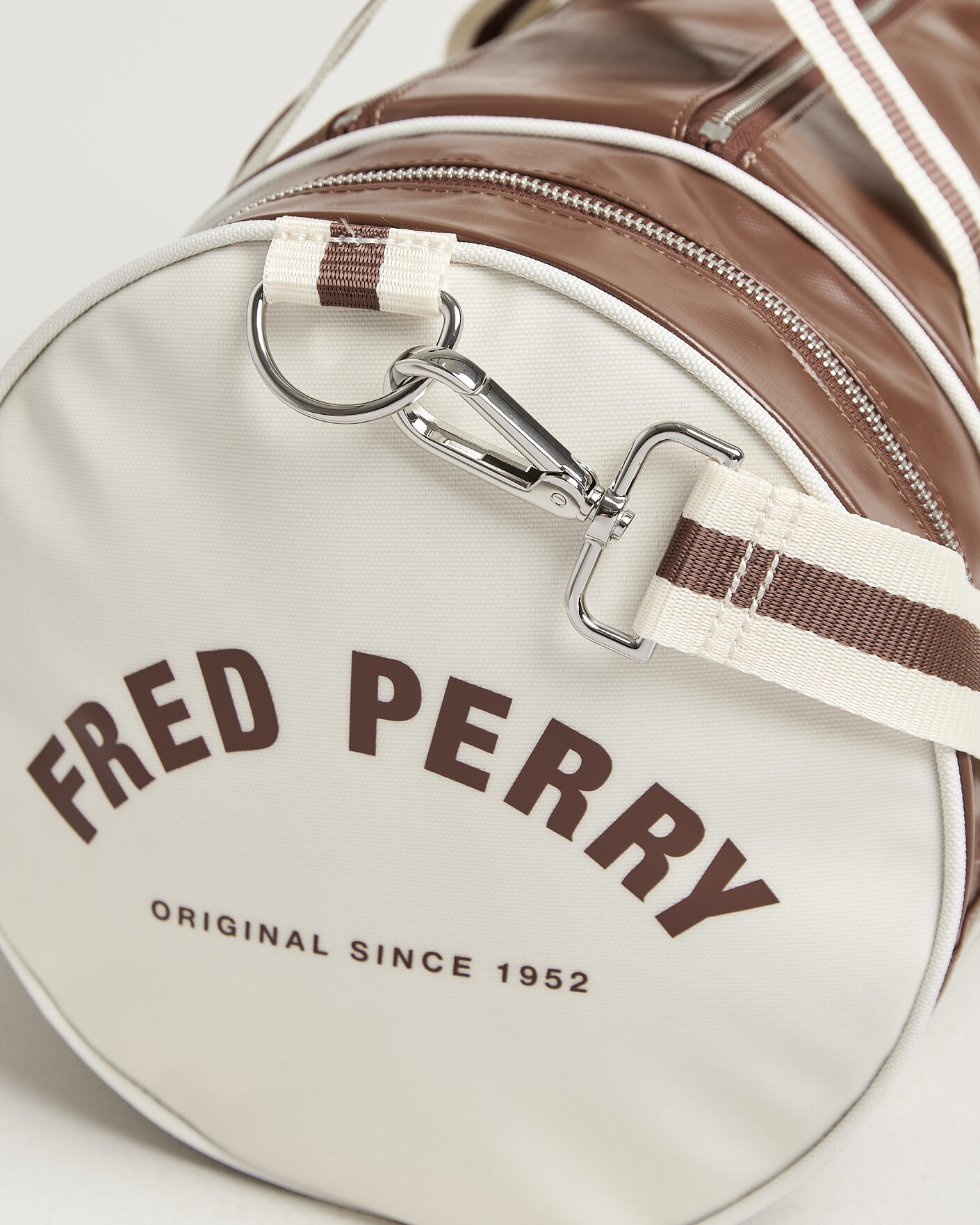 Homme | Sacs | Fred Perry | Classic Barrel Bag Tan