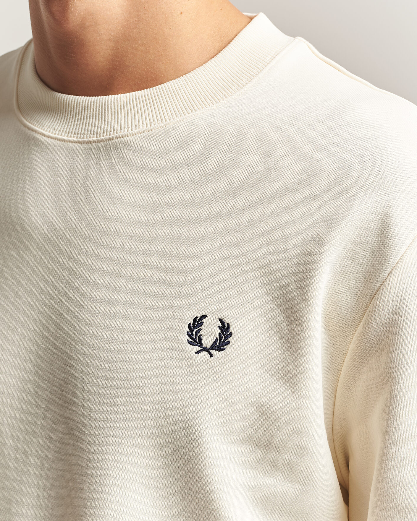 Homme | Pulls Et Tricots | Fred Perry | Crew Neck Sweatshirt Ecru