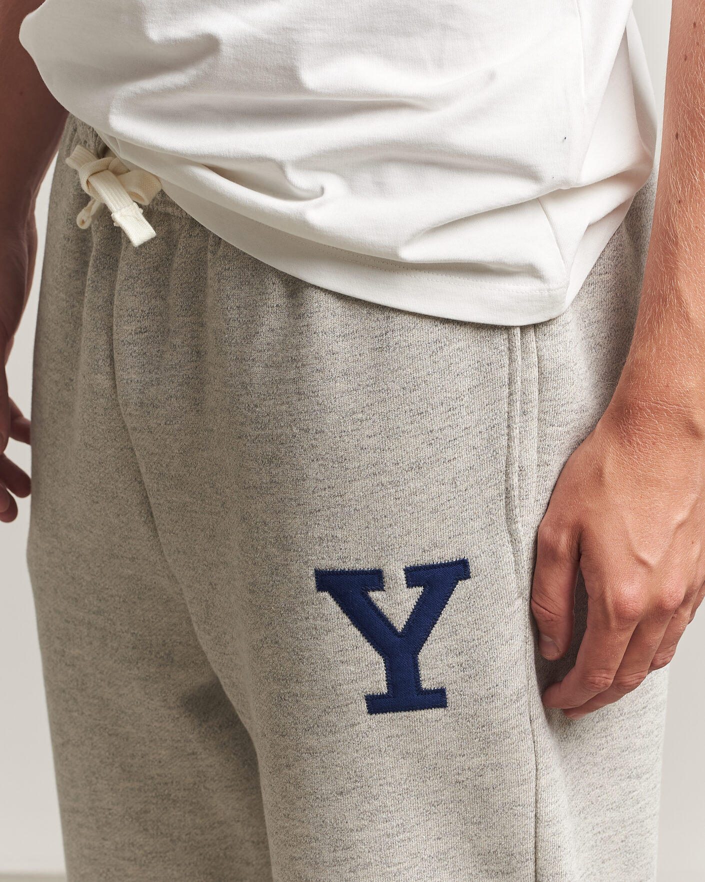 Homme | Pantalons | Gant | YALE Sweatpants Grey Melange