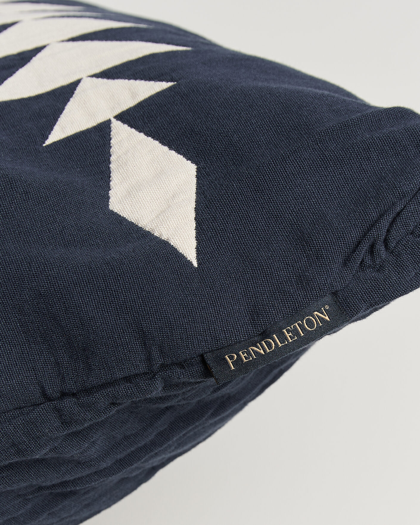 Homme | Pour La Maison | Pendleton | Organic Cotton Matelasse Pillow Midnight Nova