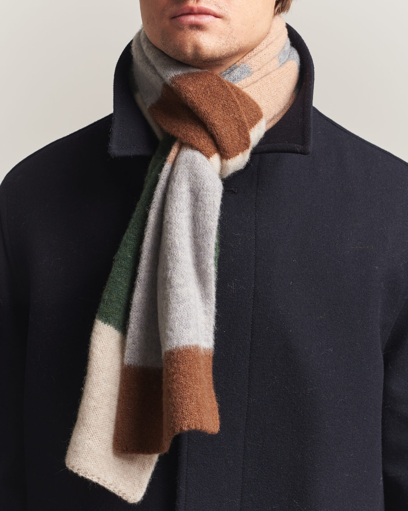 Homme | Écharpes | Robert Mackie | Rona Ribbed Shaggy Lambswool Scarf Grey/Green/Beige Mix