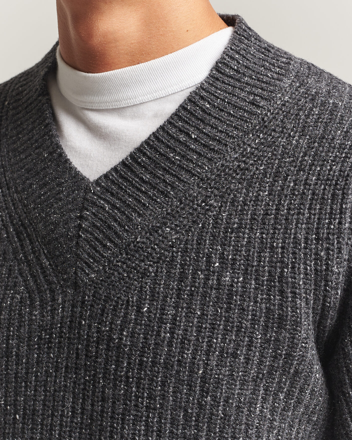 Homme | Pulls Et Tricots | Morgano | Fisherman Ribb Donegal Knitted V-Neck Dark Grey