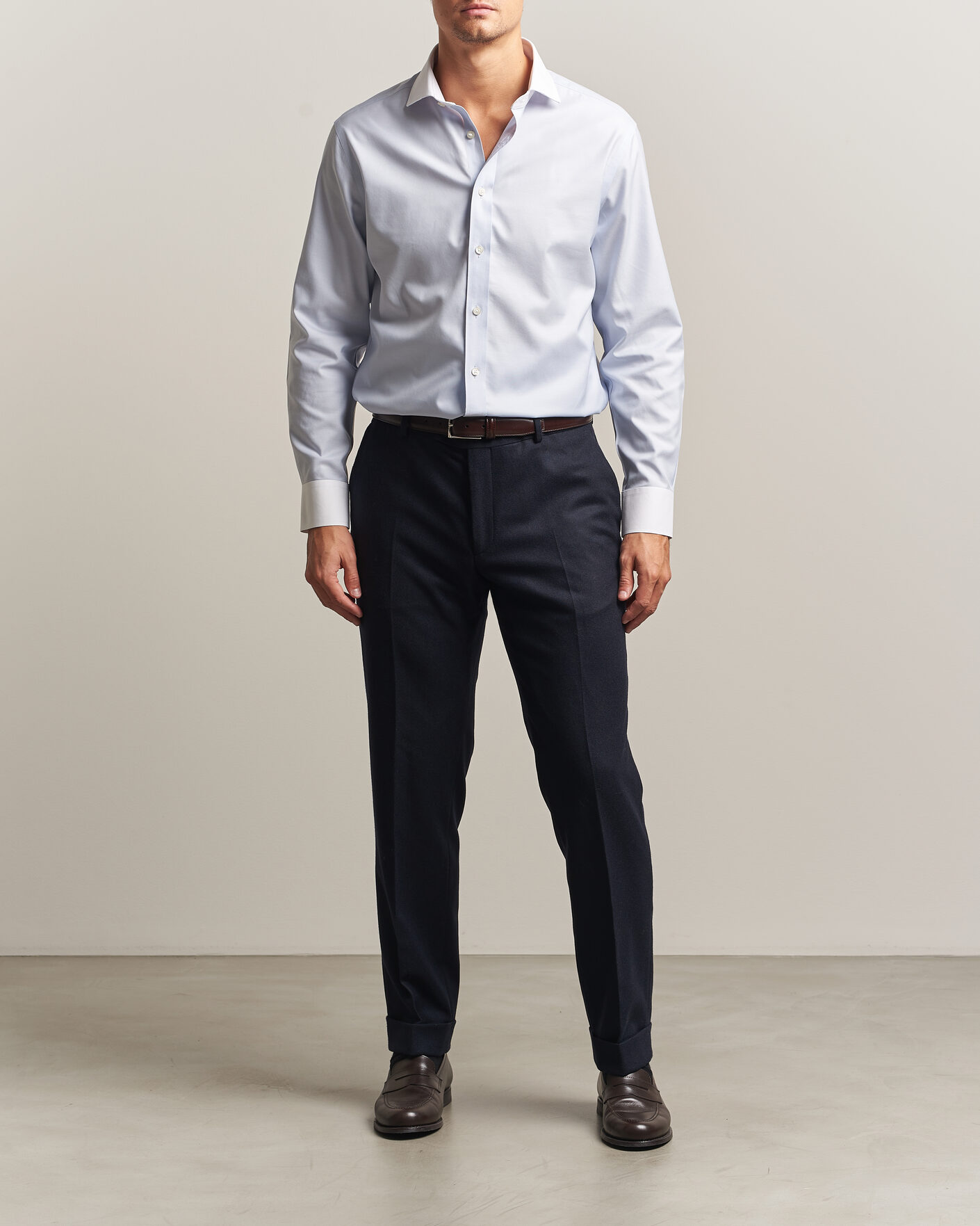 Homme | Chemises | Charles Tyrwhitt | Slim Fit Non Iron Plain Winchester Shirt Light Blue