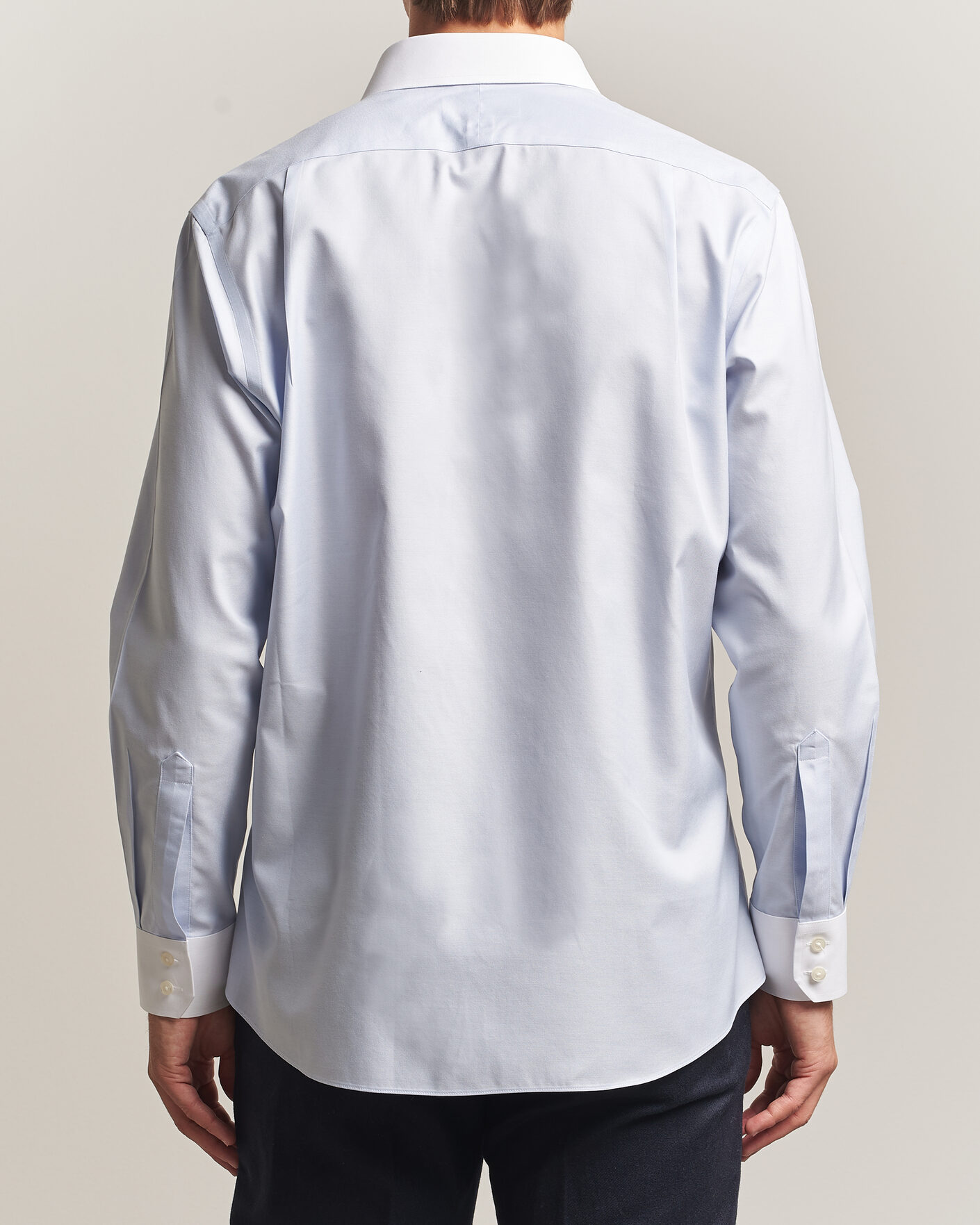 Homme | Chemises | Charles Tyrwhitt | Slim Fit Non Iron Plain Winchester Shirt Light Blue